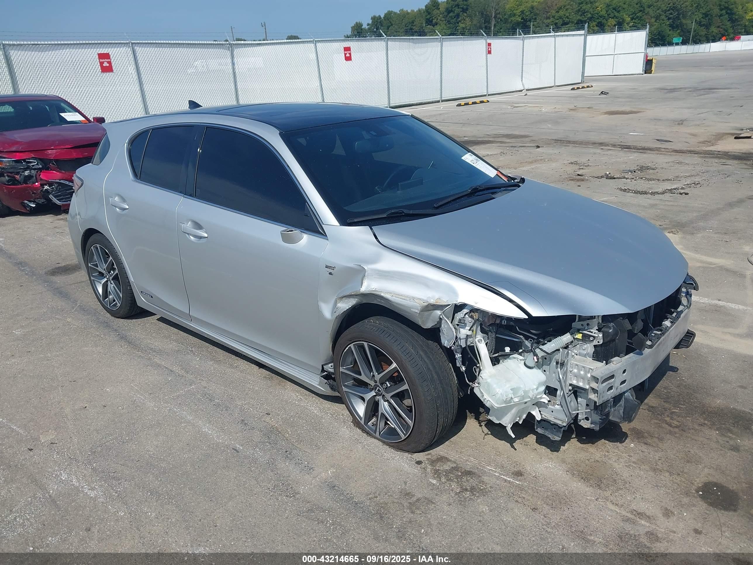 2015 Lexus Ct 200h   Silver vin: JTHKD5BH4F2223148