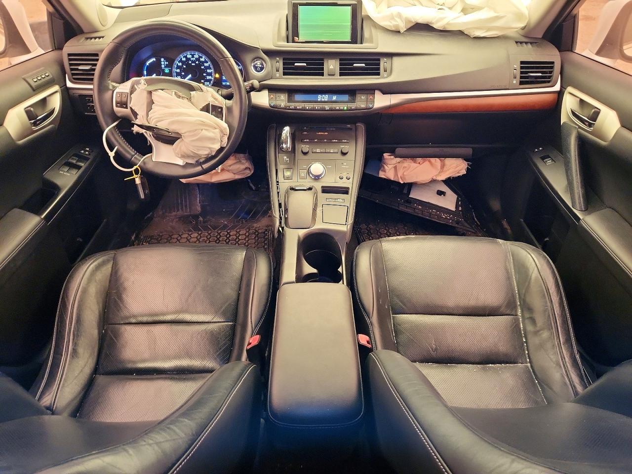 2011 Lexus Ct 200 White vin: JTHKD5BH5B2007237