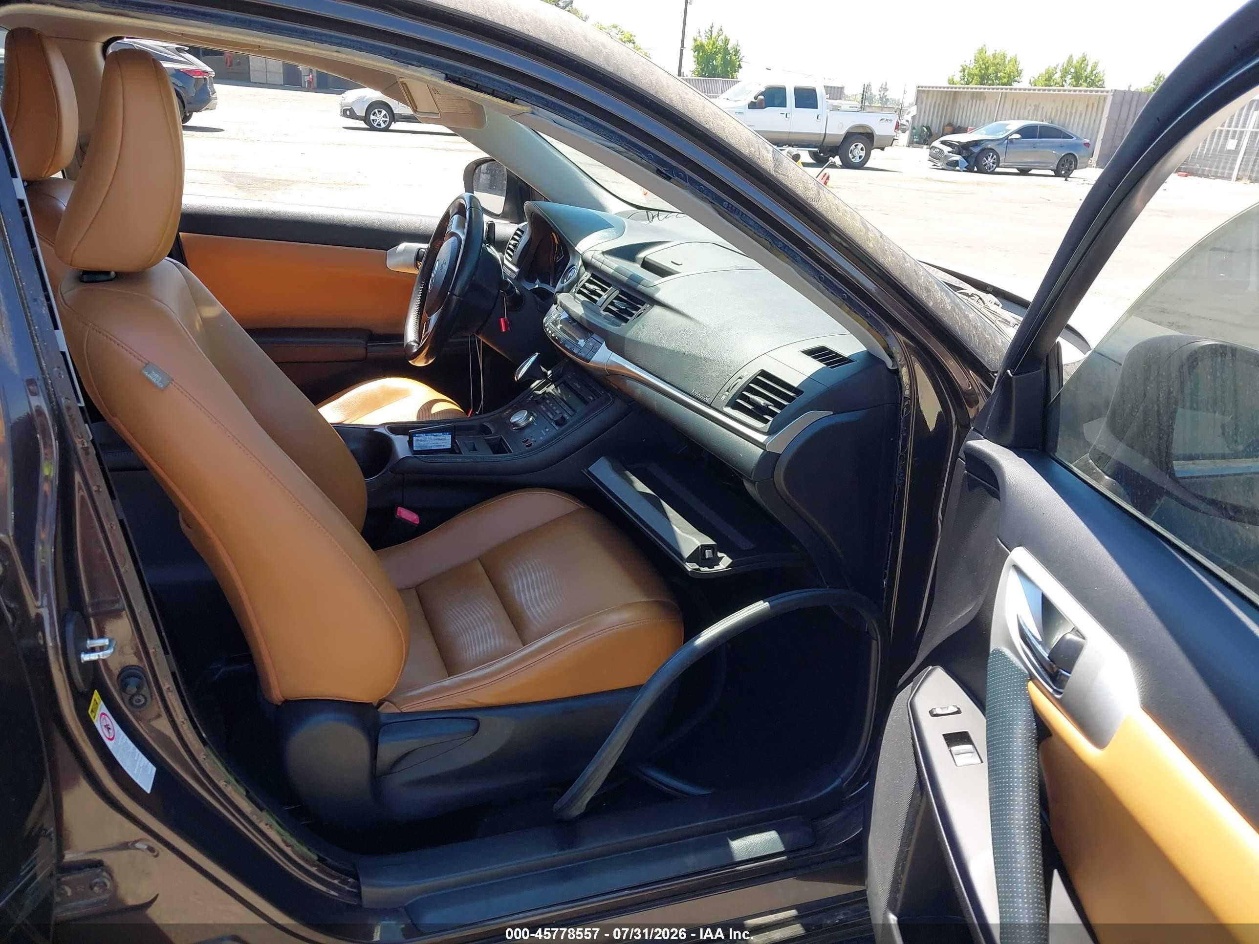 2012 Lexus Ct 200h Premium Коричневый vin: JTHKD5BH5C2107498