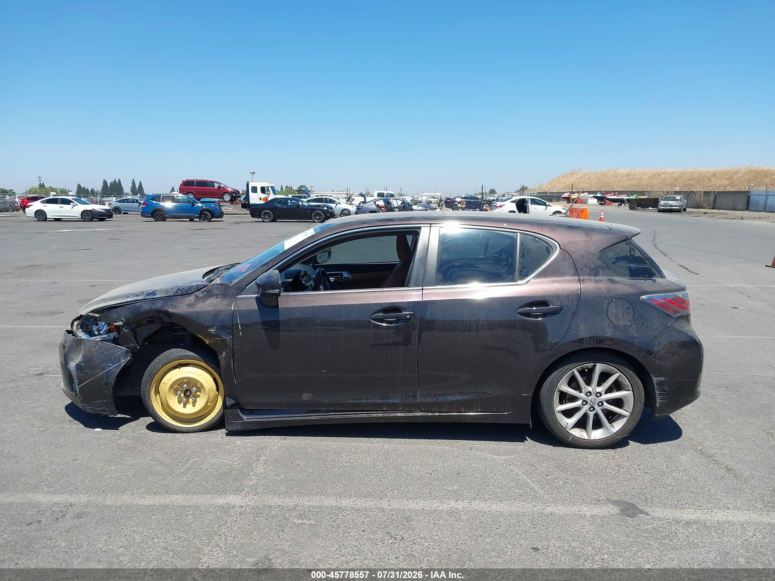 2012 Lexus Ct 200h Premium Коричневый vin: JTHKD5BH5C2107498