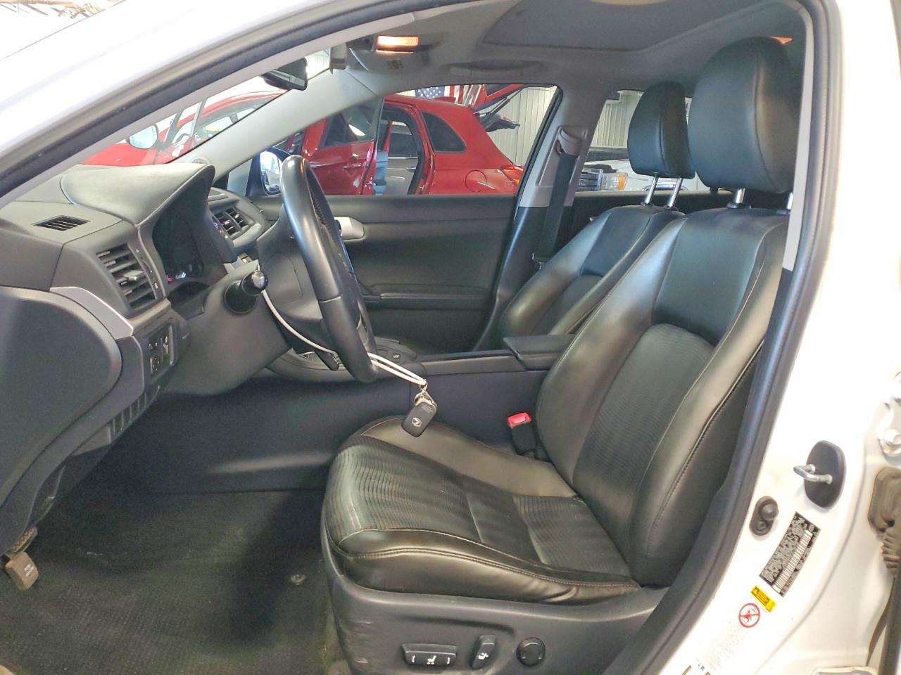 2012 Lexus Ct 200 White vin: JTHKD5BH5C2120106