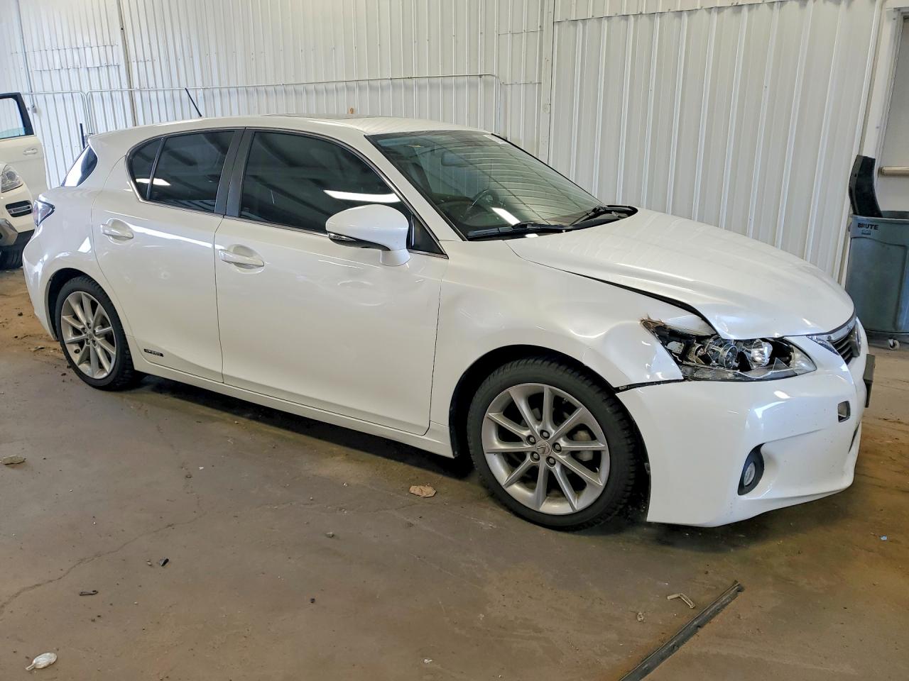 2012 Lexus Ct 200 White vin: JTHKD5BH5C2120106