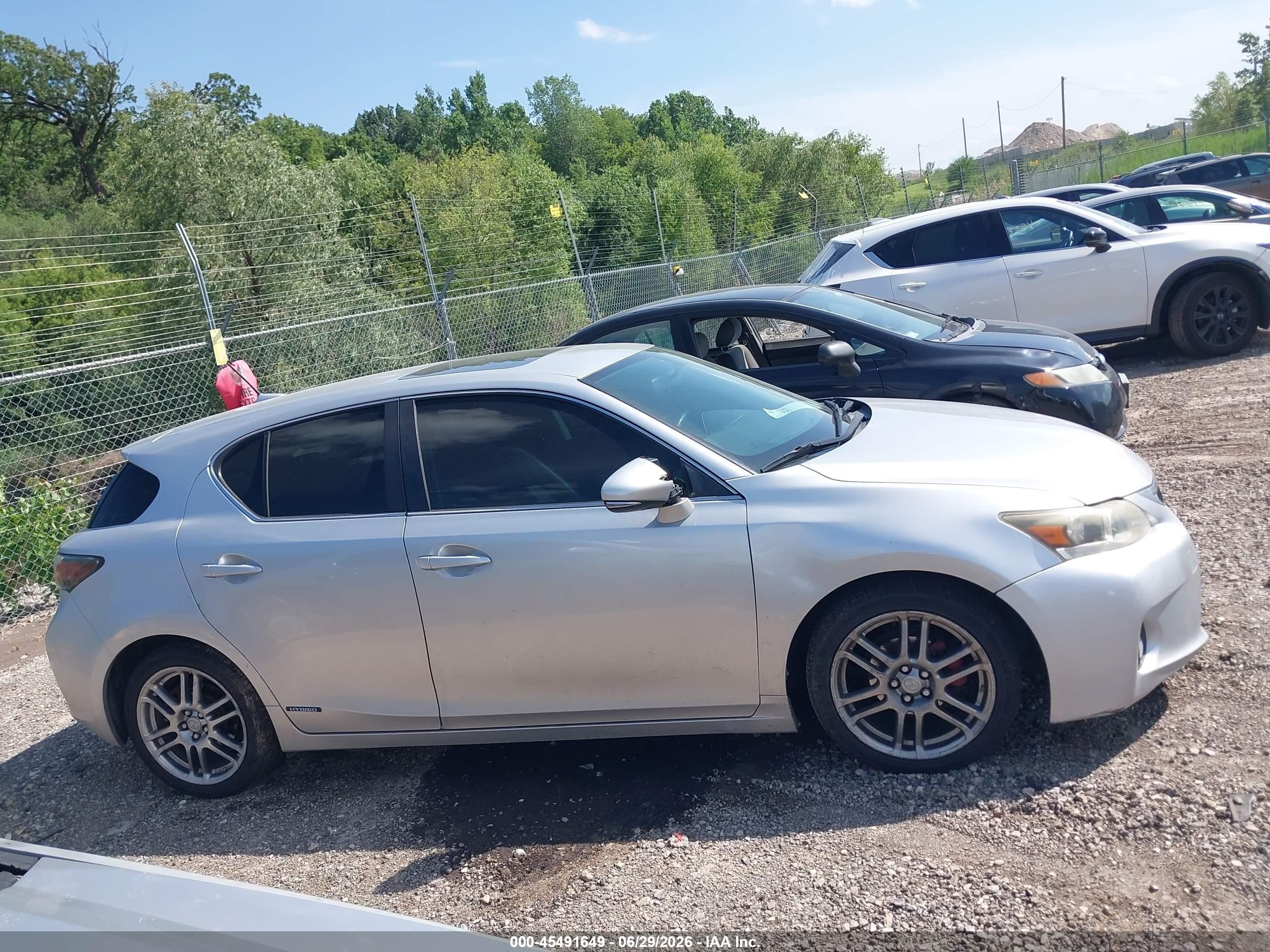 2013 Lexus Ct 200h   Silver vin: JTHKD5BH5D2131110