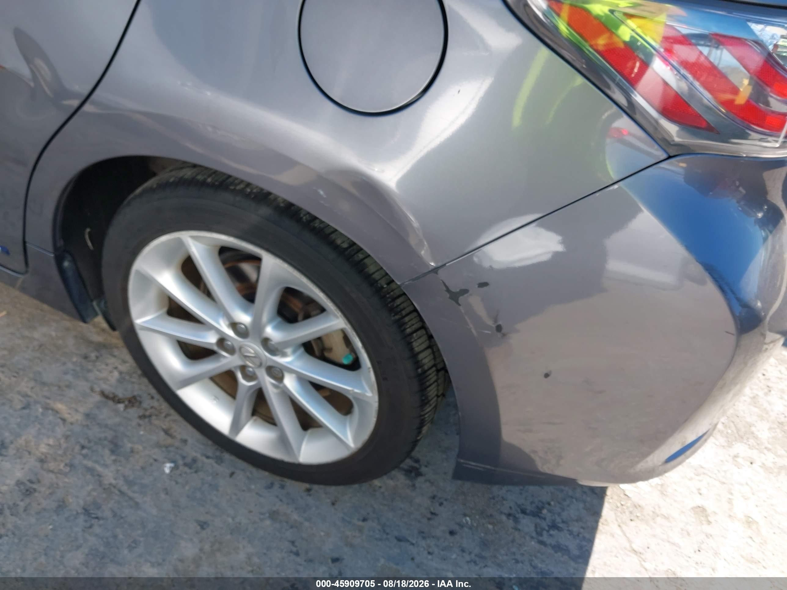 2013 Lexus Ct 200h   Gray vin: JTHKD5BH5D2133276