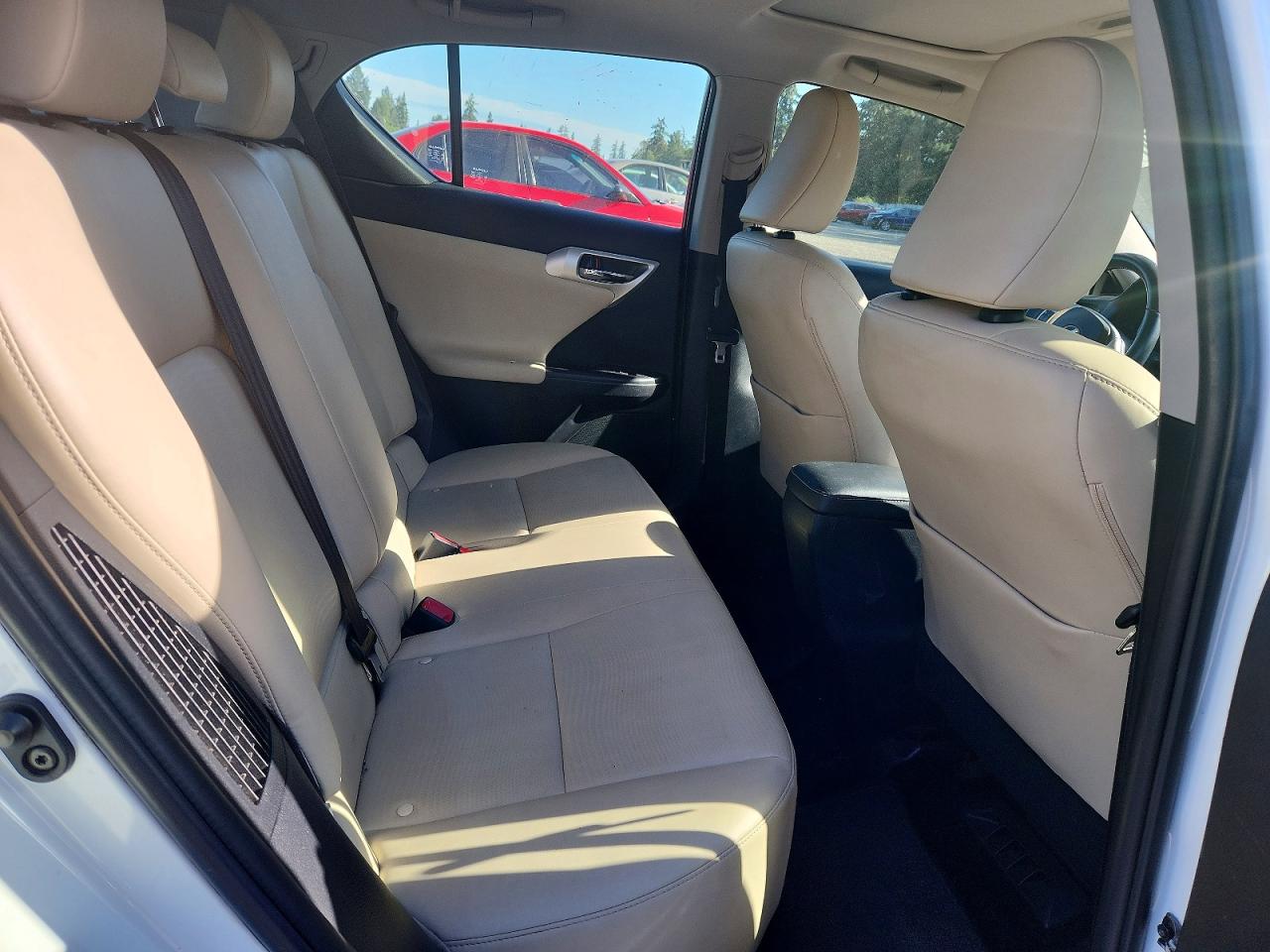 2013 Lexus Ct 200 White vin: JTHKD5BH5D2134931