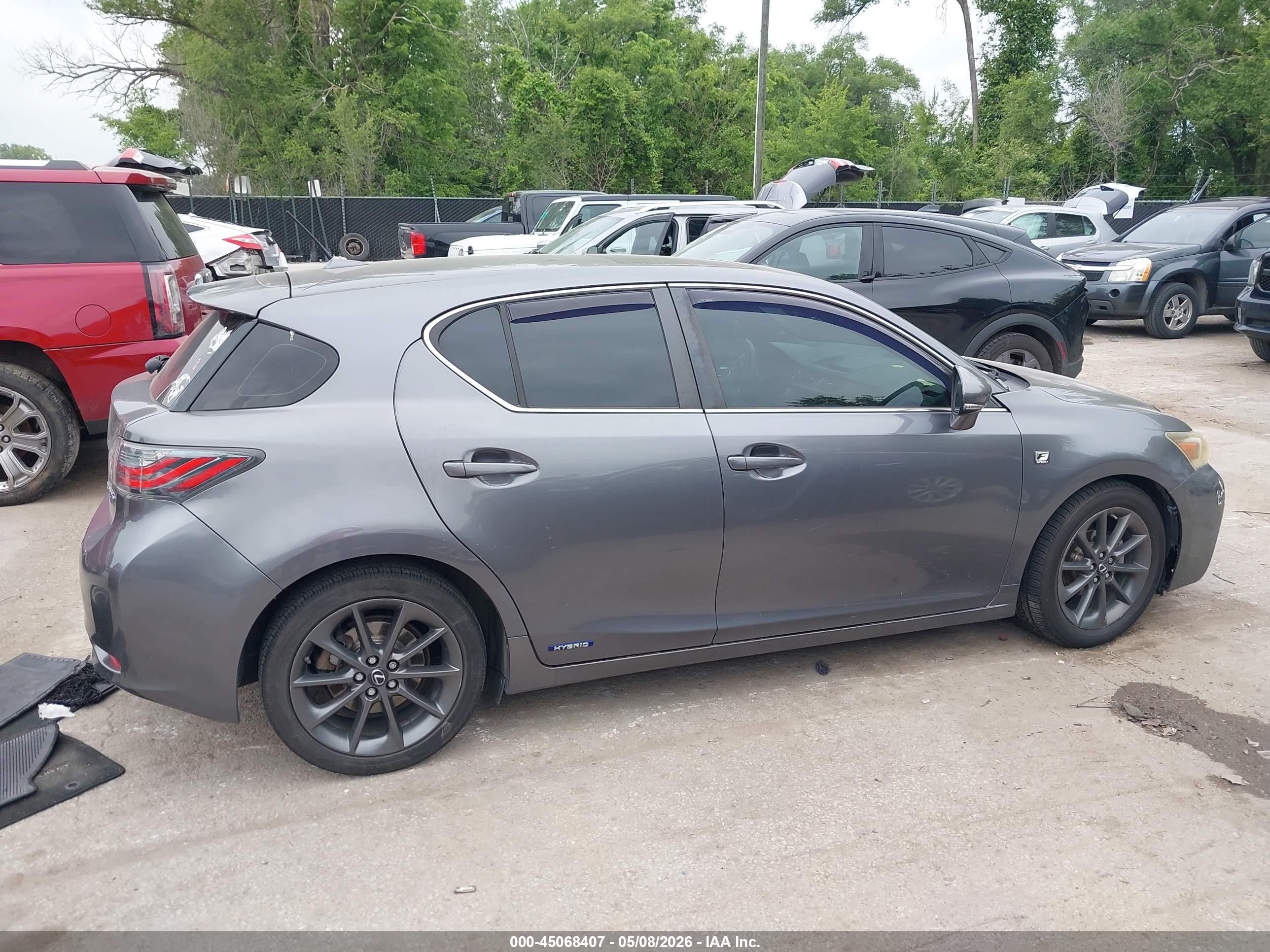 2013 Lexus Ct 200h   Gray vin: JTHKD5BH5D2141569