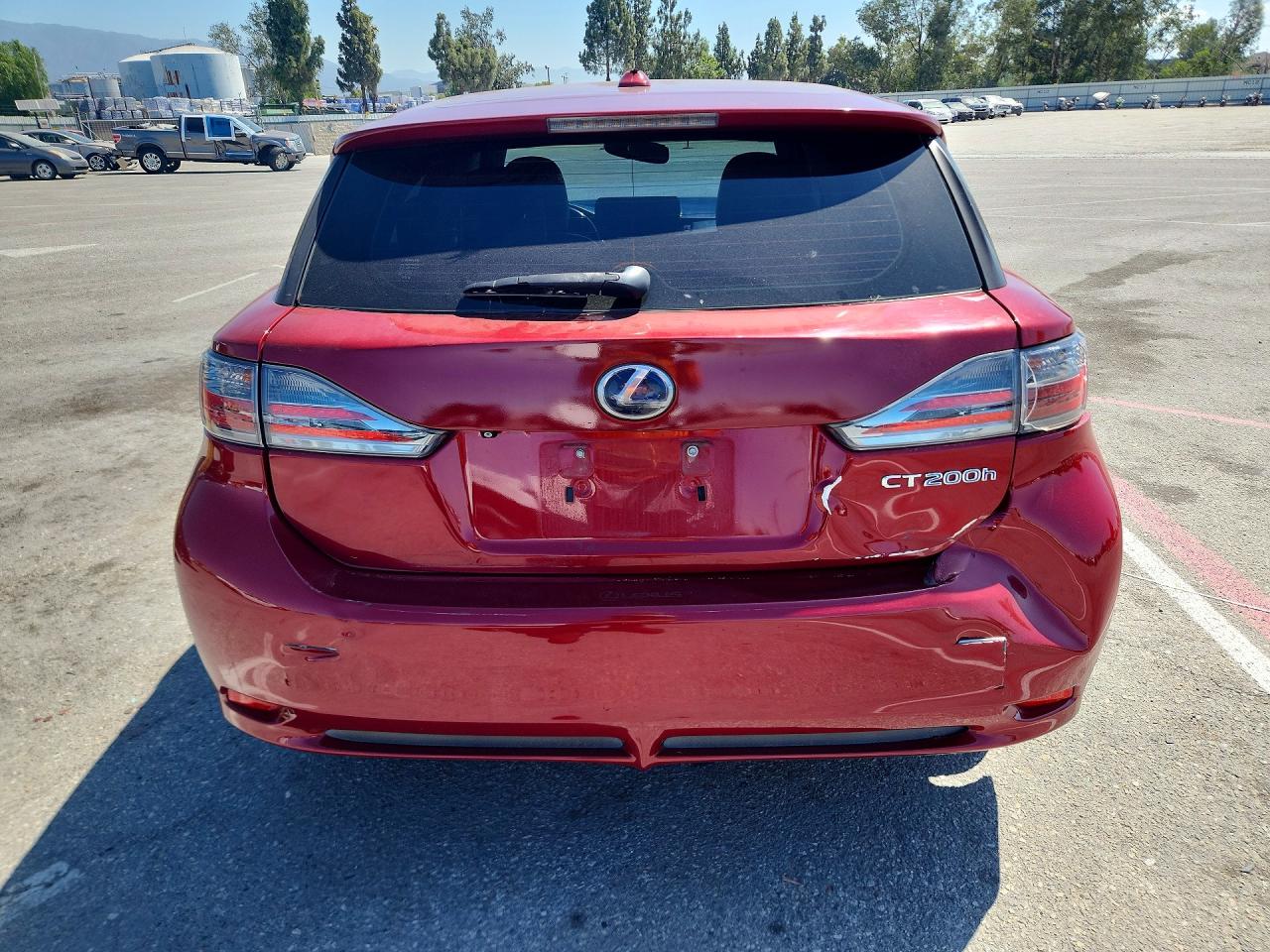 2013 Lexus Ct Красный vin: JTHKD5BH5D2147436