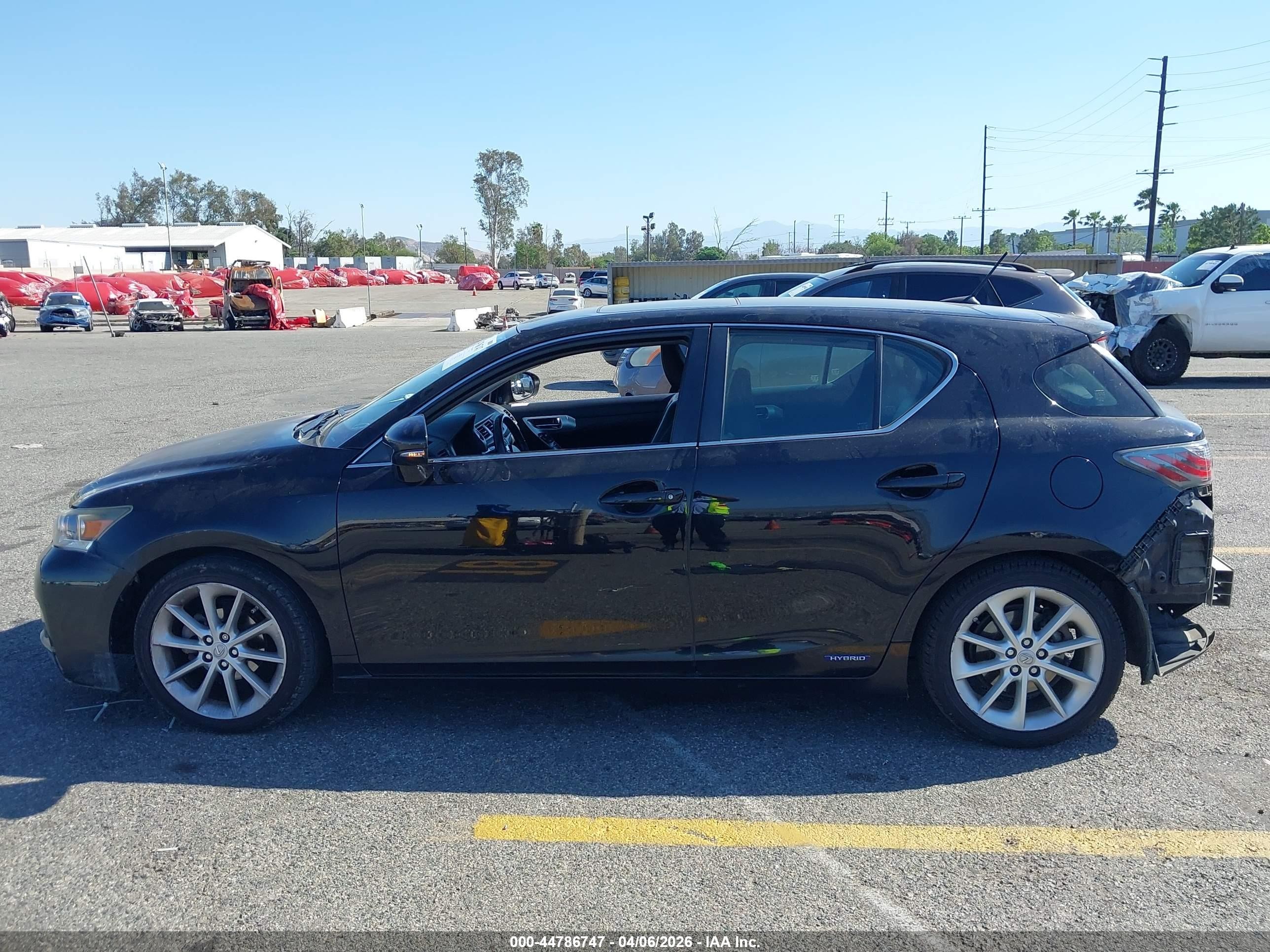 2013 Lexus Ct 200h   Black vin: JTHKD5BH5D2172496