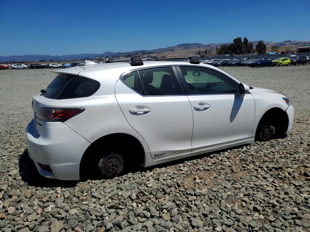 2014 Lexus Ct 200 White vin: JTHKD5BH5E2178946