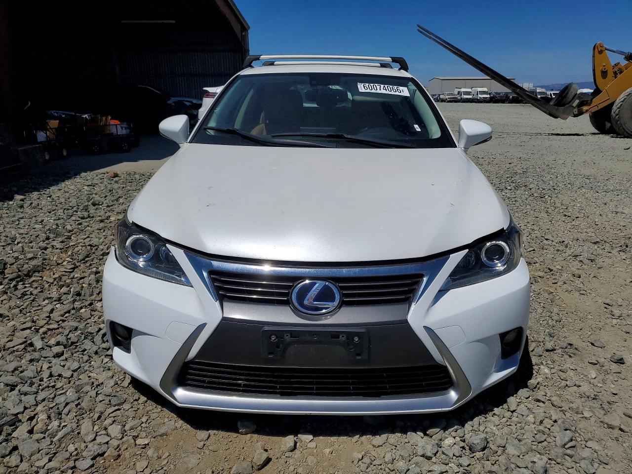 2014 Lexus Ct 200 White vin: JTHKD5BH5E2178946