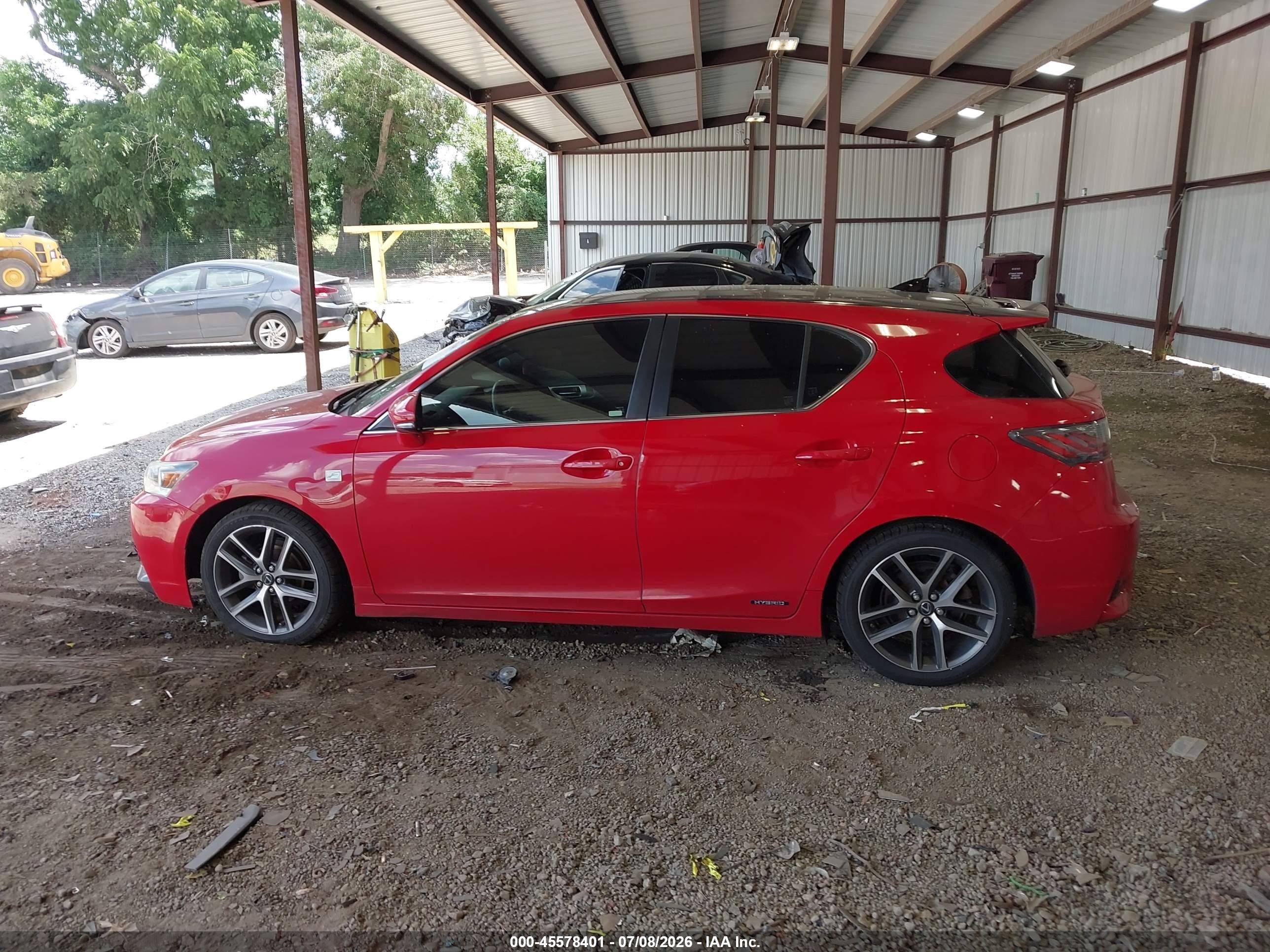 2014 Lexus Ct 200h   Red vin: JTHKD5BH5E2193222