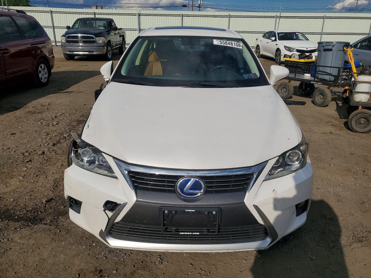 2015 Lexus Ct 200 White vin: JTHKD5BH5F2217262