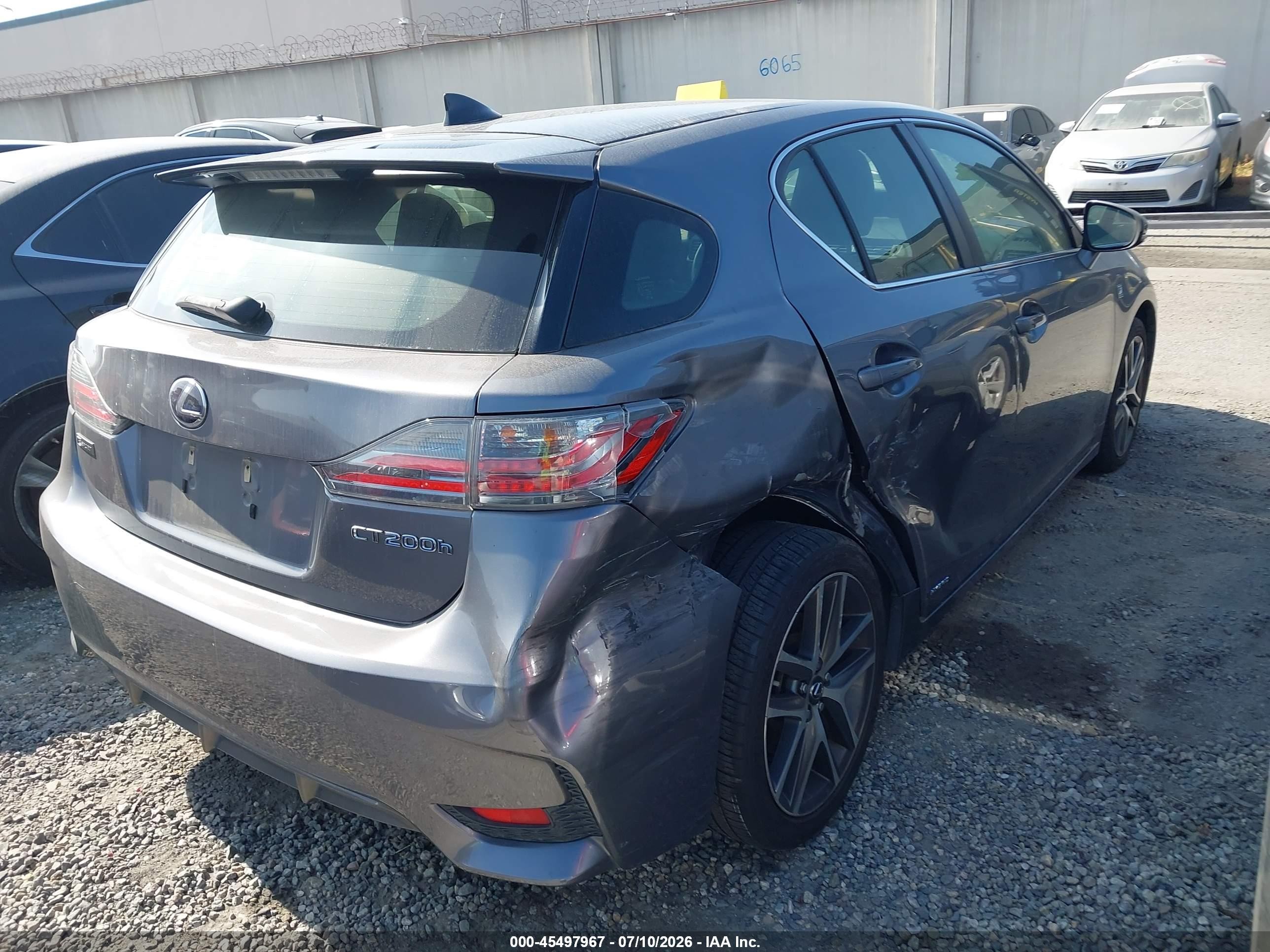 2015 Lexus Ct 200h   Gray vin: JTHKD5BH5F2224552