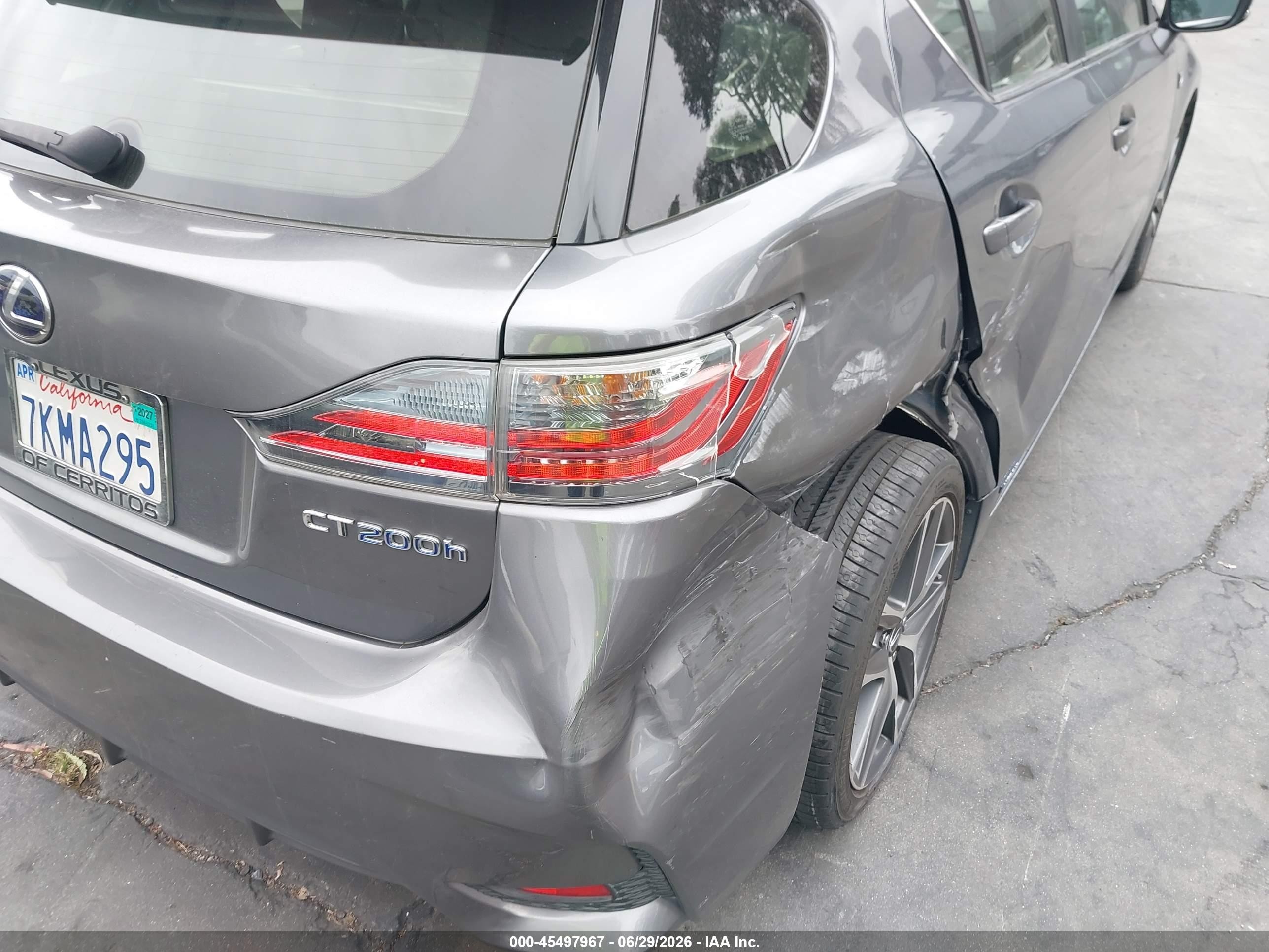 2015 Lexus Ct 200h   Gray vin: JTHKD5BH5F2224552