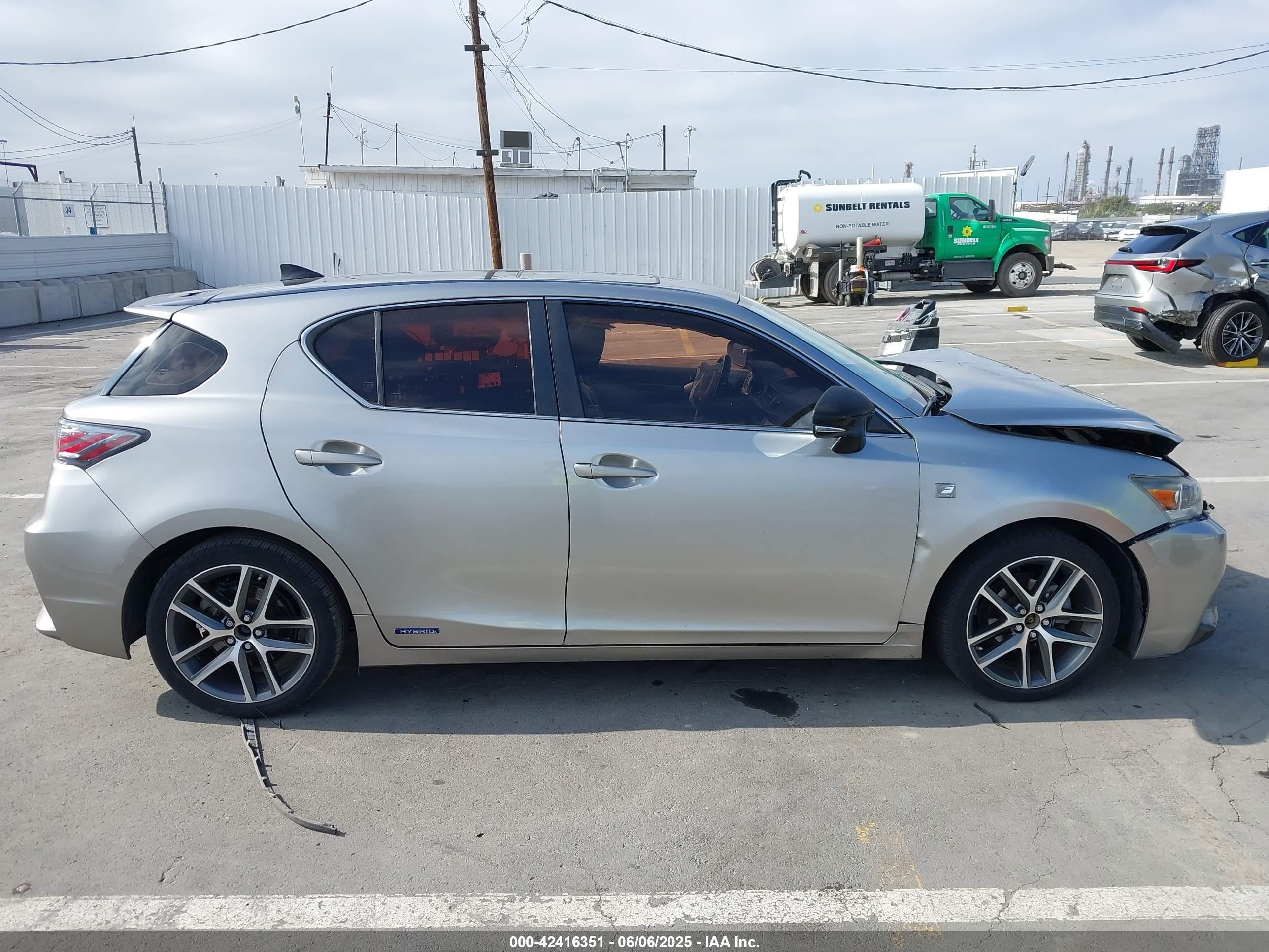 2017 Lexus Ct 200h   Gray vin: JTHKD5BH5H2285760