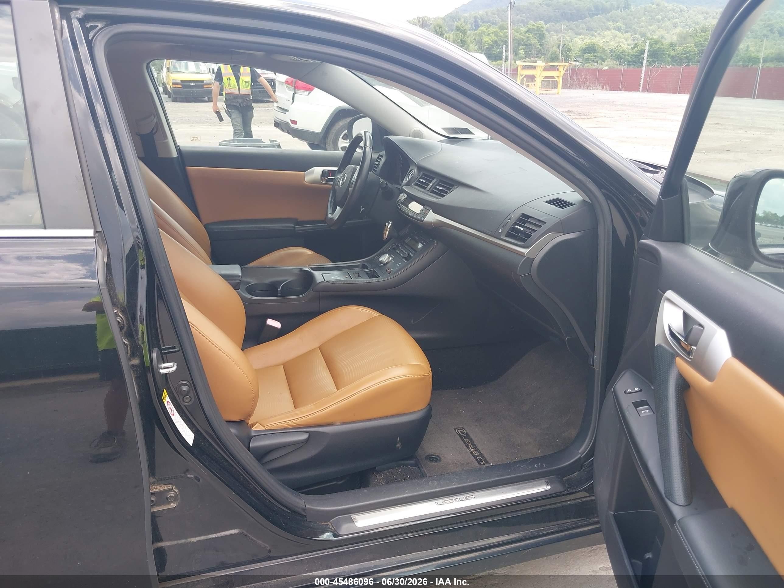 2011 Lexus Ct 200h Premium Black vin: JTHKD5BH6B2017257