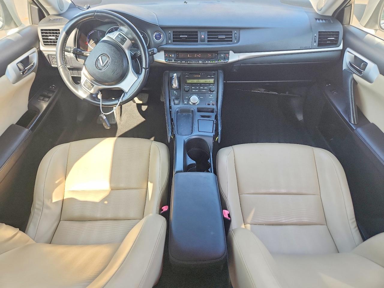 2011 Lexus Ct 200 Silver vin: JTHKD5BH6B2020465