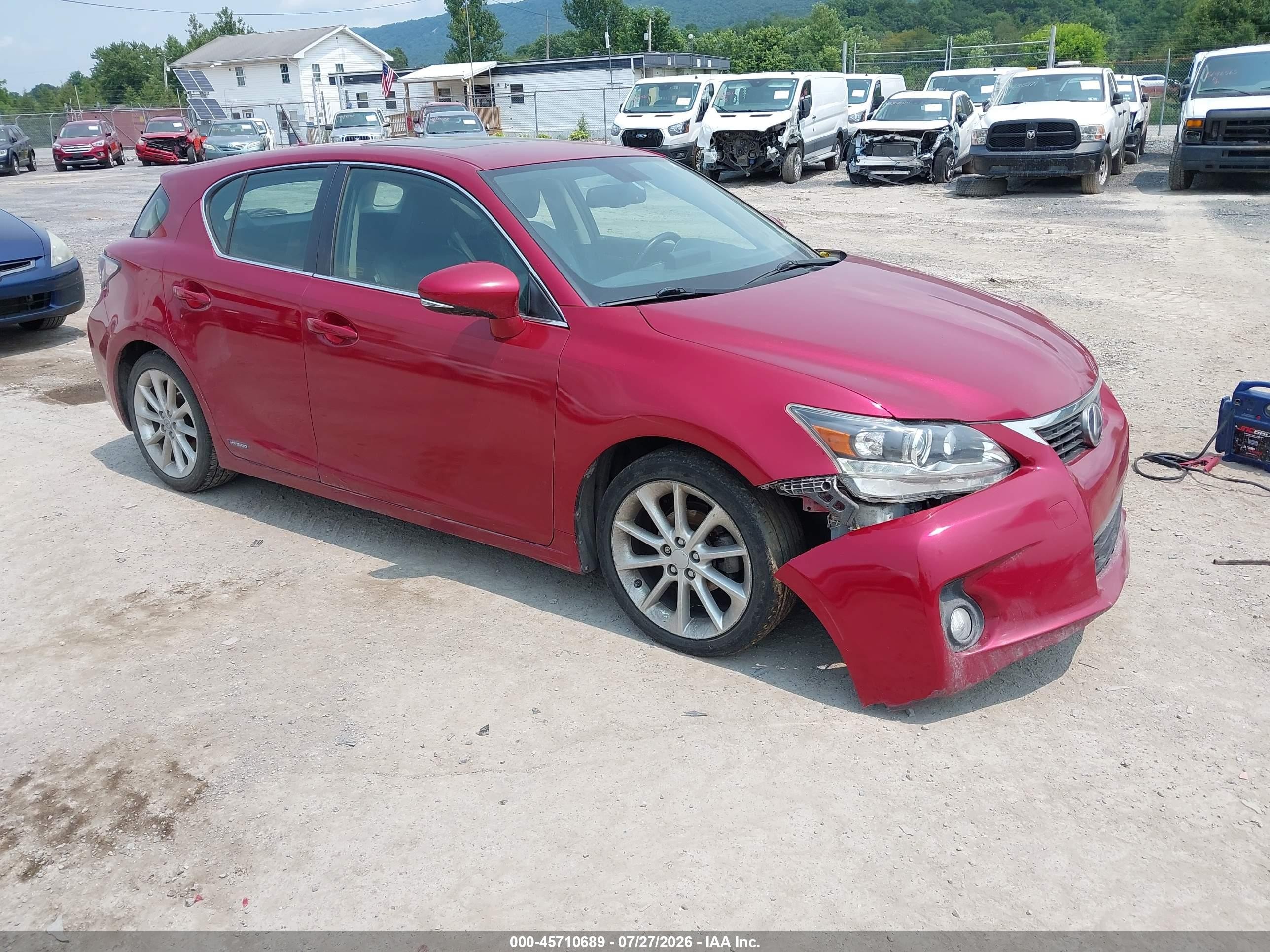 2011 Lexus Ct 200h Premium Red vin: JTHKD5BH6B2022927