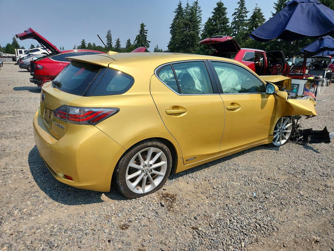 2012 Lexus Ct 200 Yellow vin: JTHKD5BH6C2047960