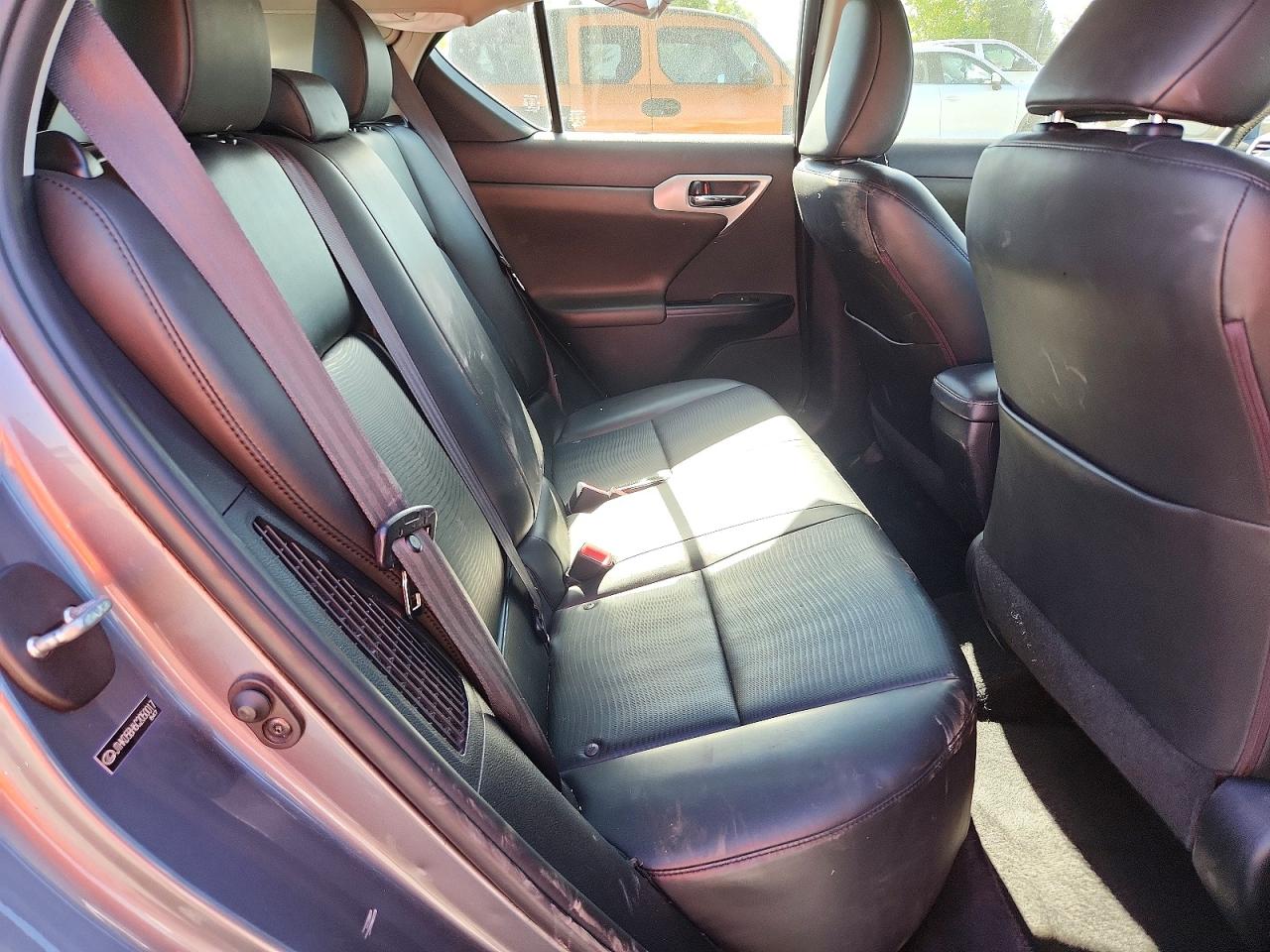 2012 Lexus Ct 200 Gray vin: JTHKD5BH6C2050017
