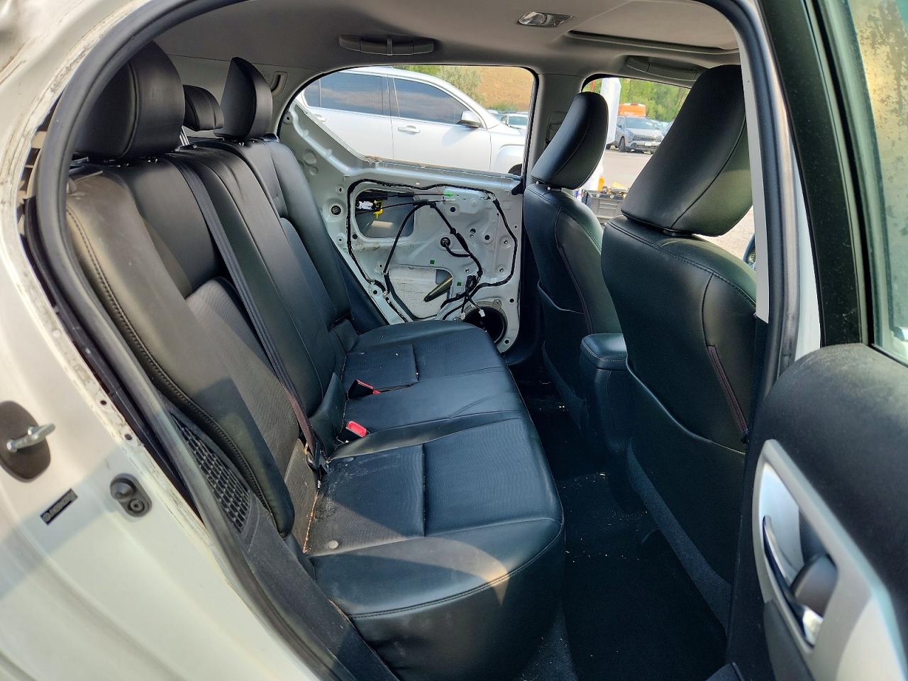 2012 Lexus Ct 200 White vin: JTHKD5BH6C2087245
