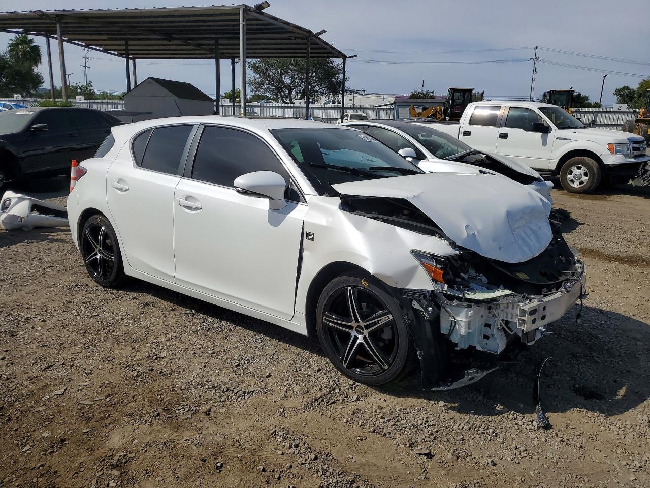 2012 Lexus Ct 200 White vin: JTHKD5BH6C2106554