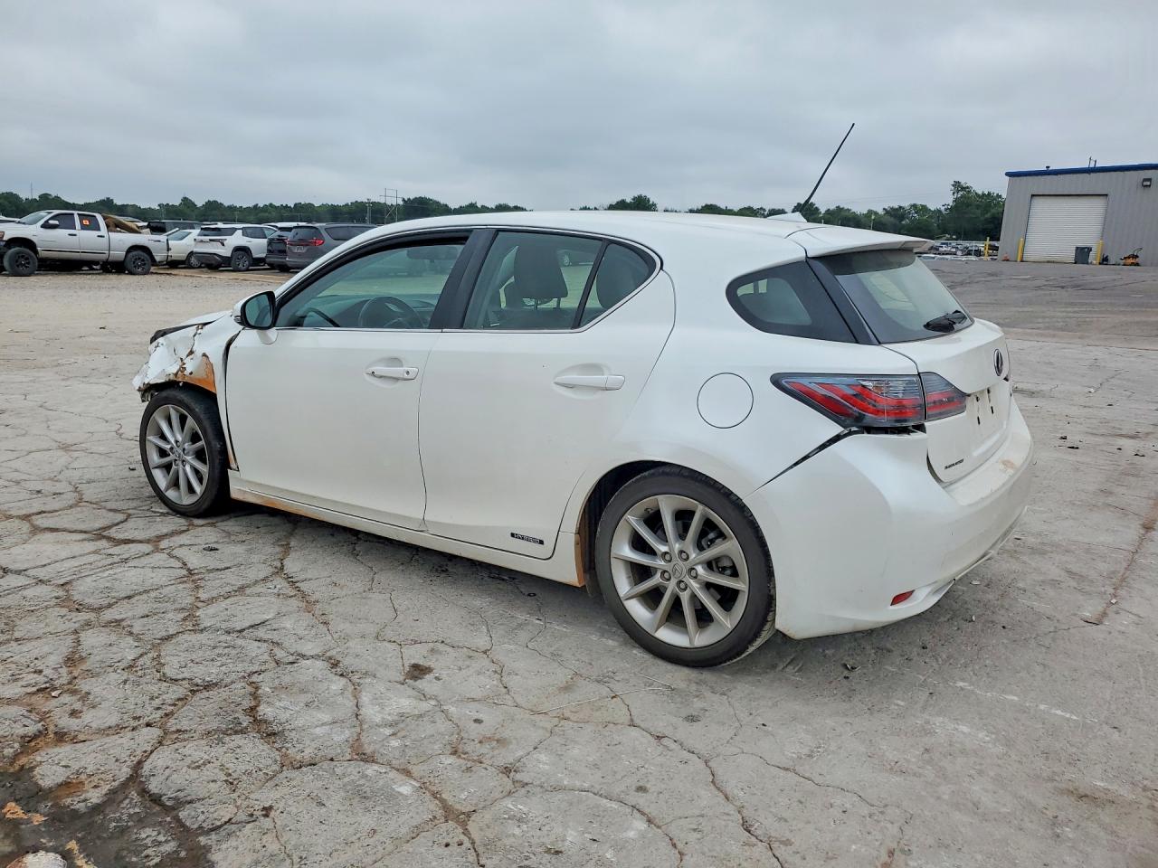 2012 Lexus Ct 200 White vin: JTHKD5BH6C2118087