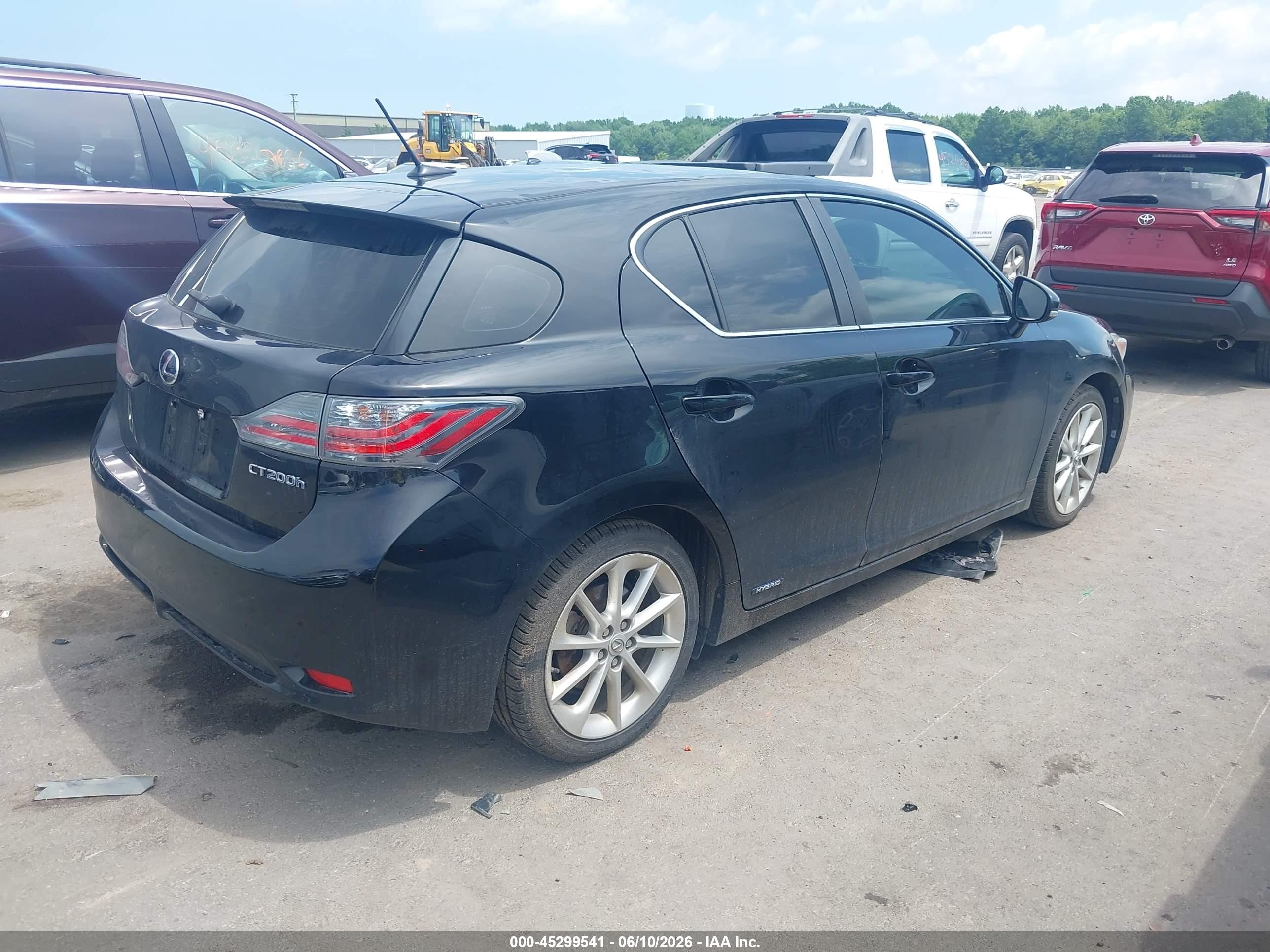 2013 Lexus Ct 200h   Черный vin: JTHKD5BH6D2141838