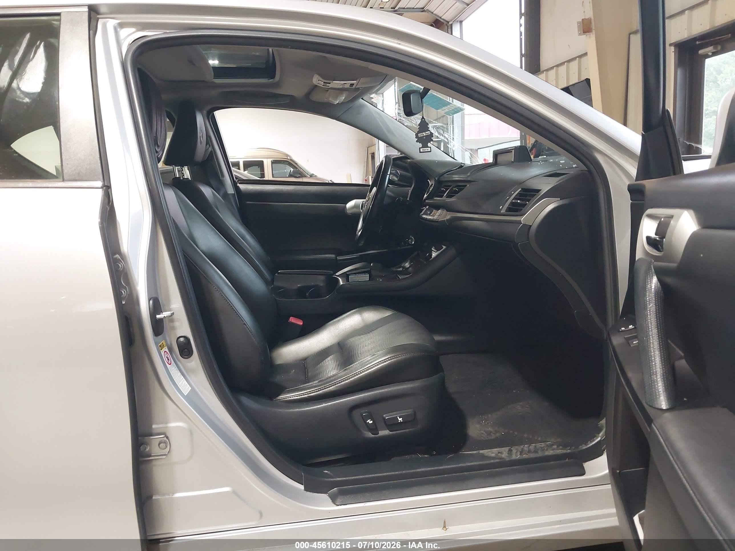 2013 Lexus Ct 200h   Gray vin: JTHKD5BH6D2148272