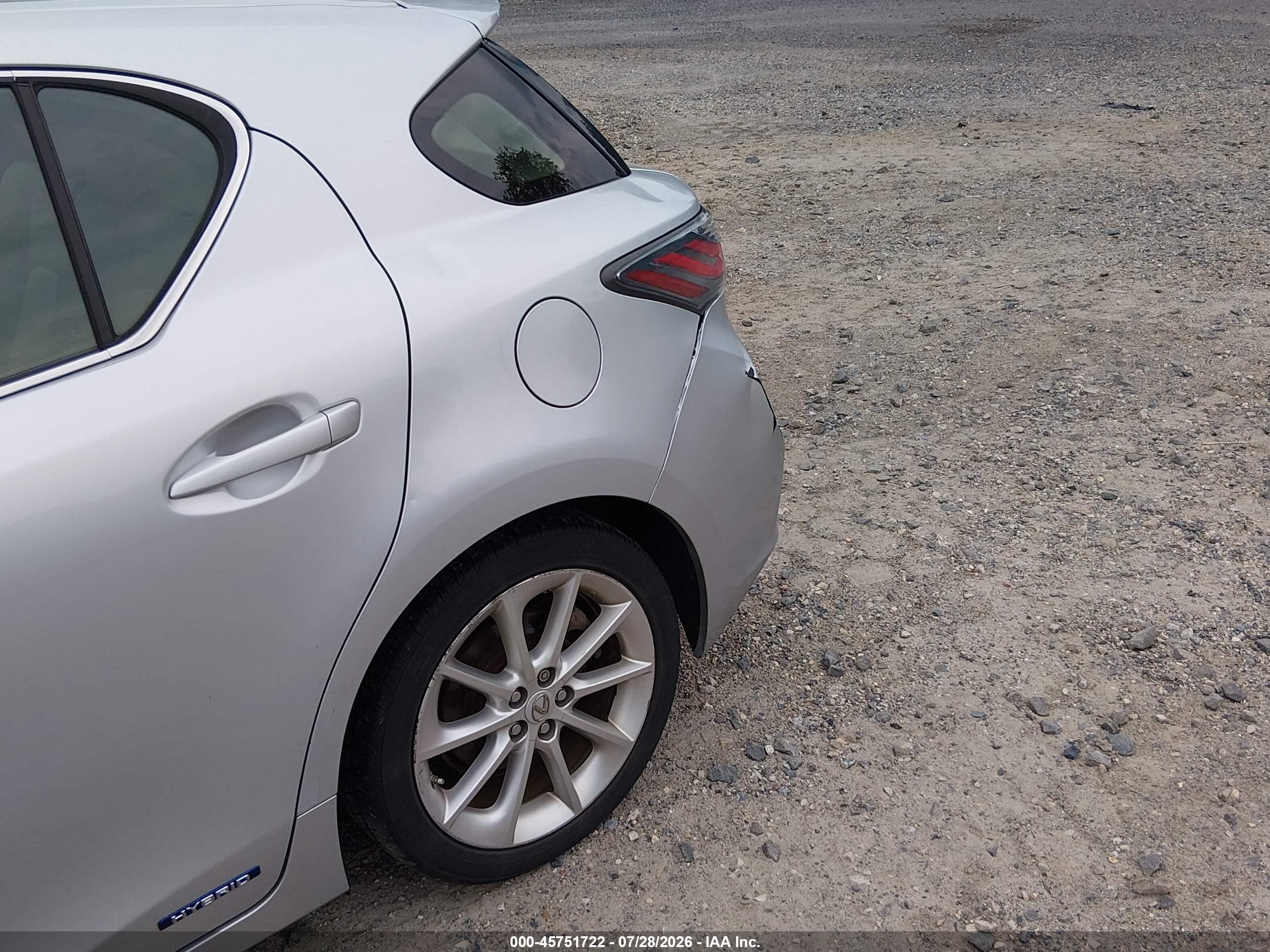 2013 Lexus Ct 200h   Silver vin: JTHKD5BH6D2152743