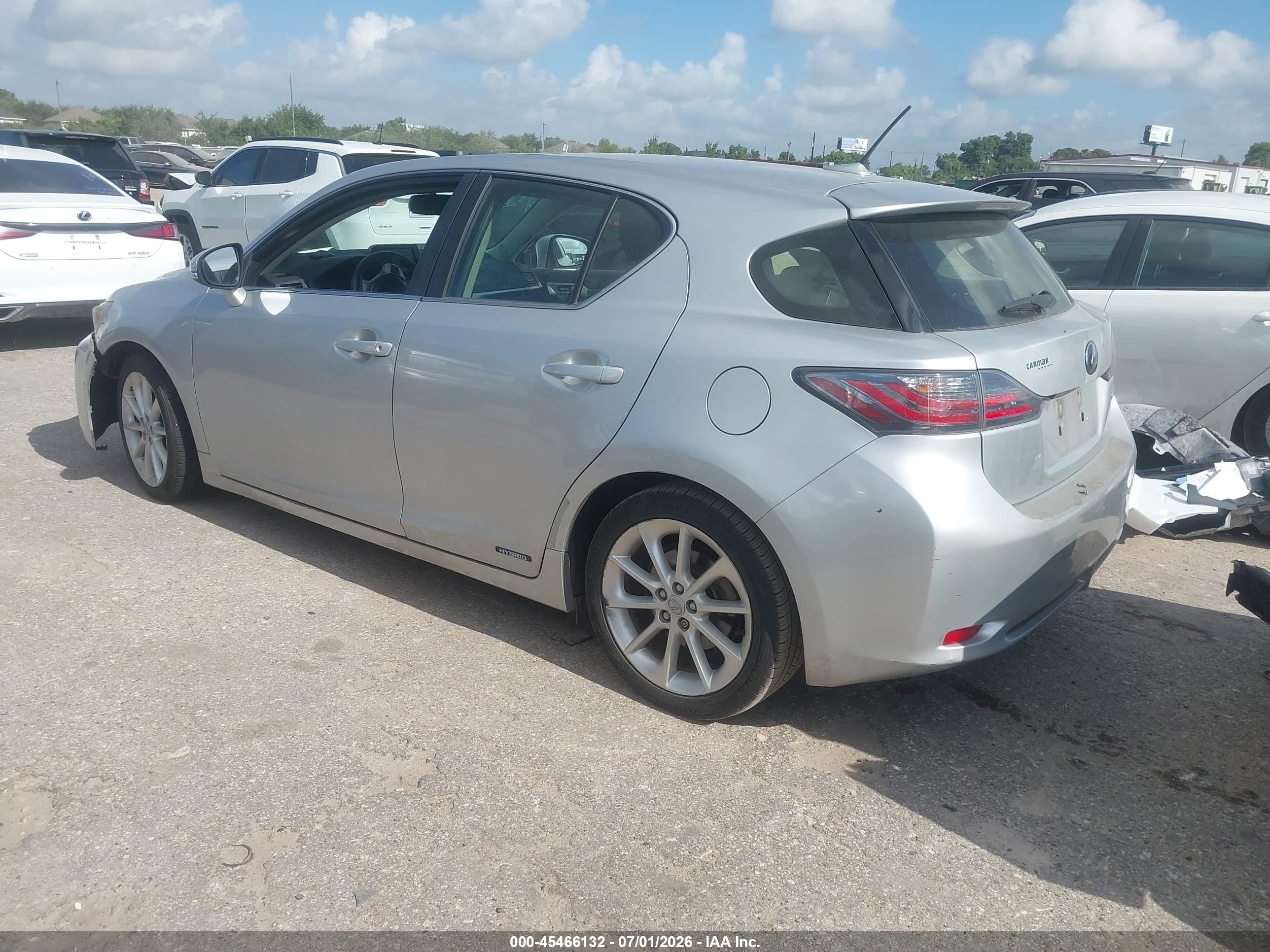 2013 Lexus Ct 200h   Silver vin: JTHKD5BH6D2155268