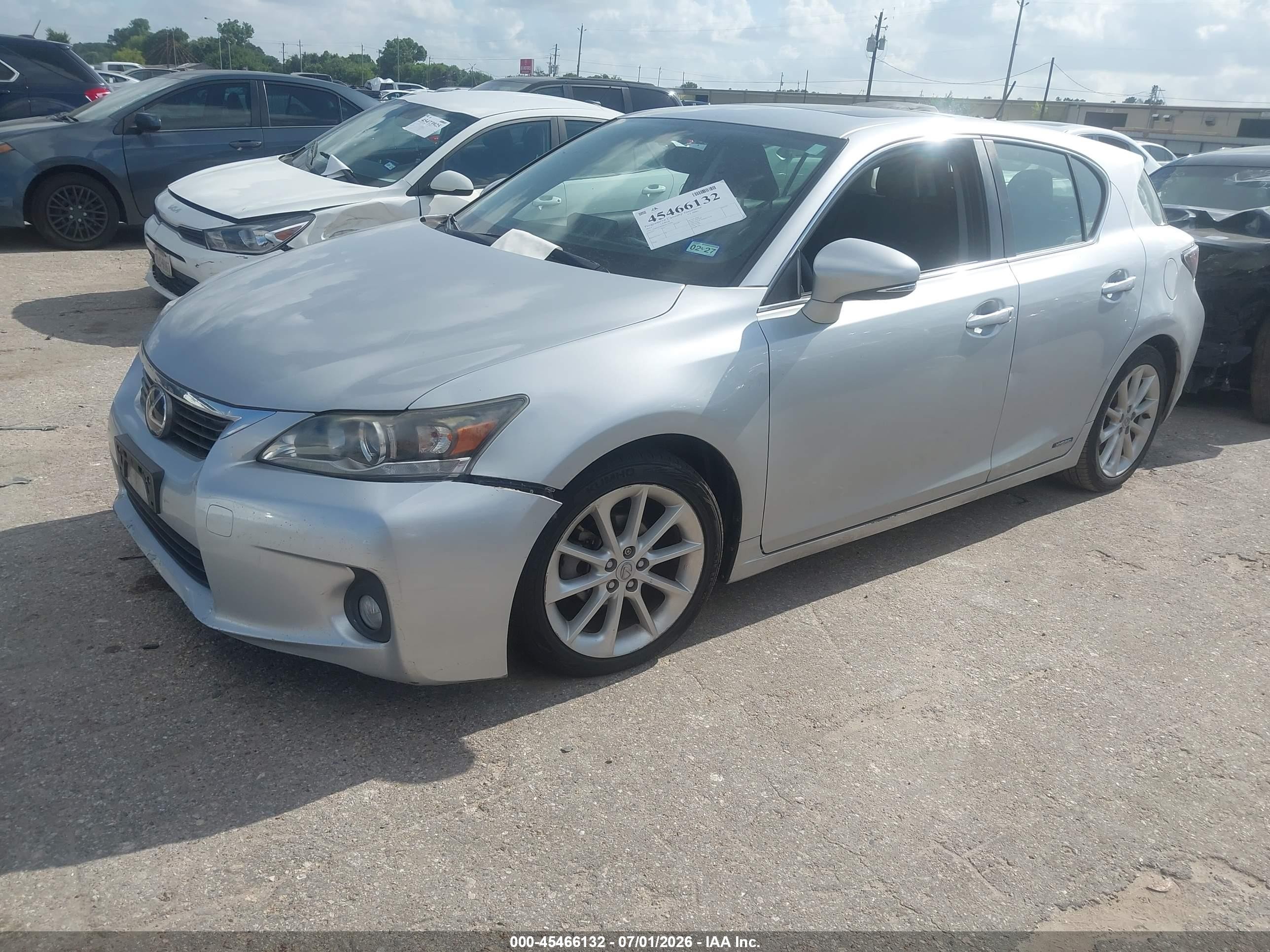 2013 Lexus Ct 200h   Silver vin: JTHKD5BH6D2155268
