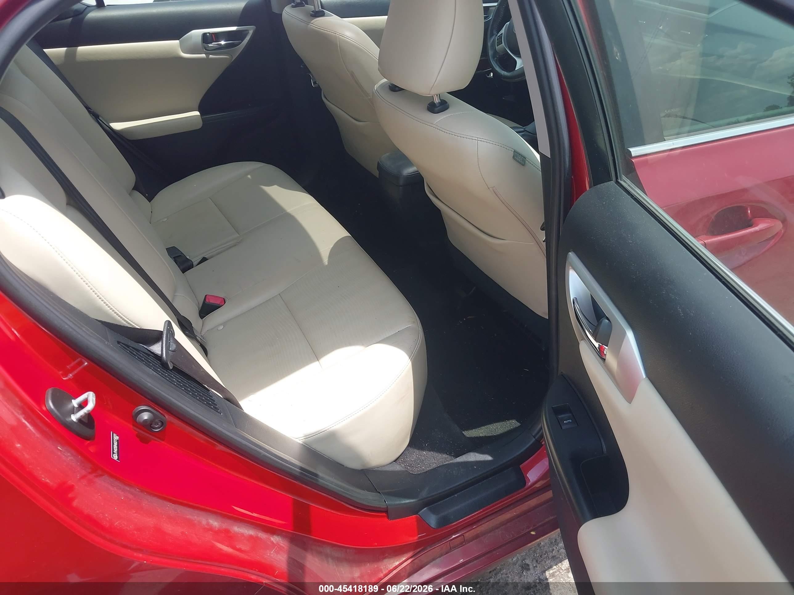 2013 Lexus Ct 200h   Red vin: JTHKD5BH6D2158221