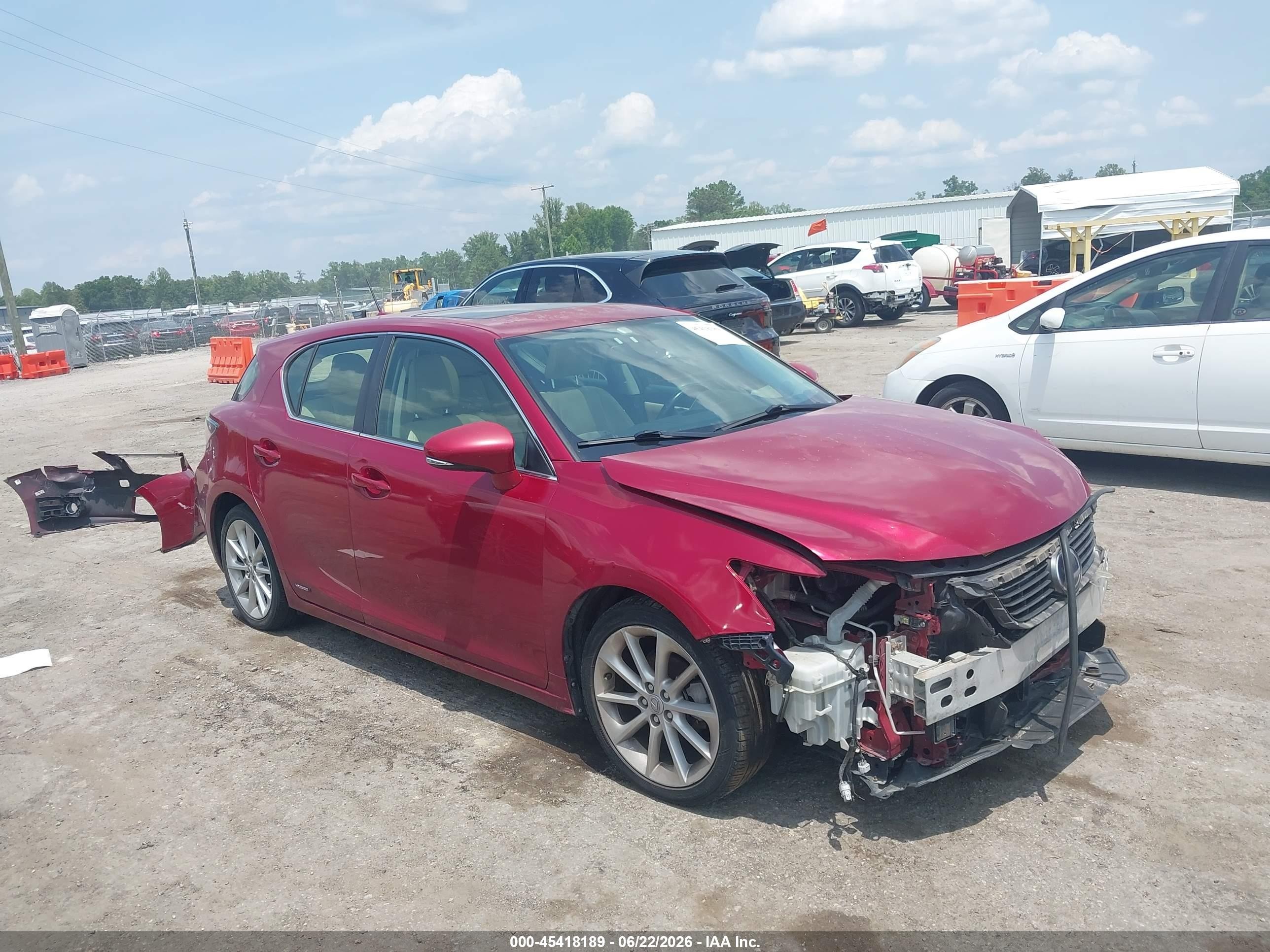2013 Lexus Ct 200h   Red vin: JTHKD5BH6D2158221
