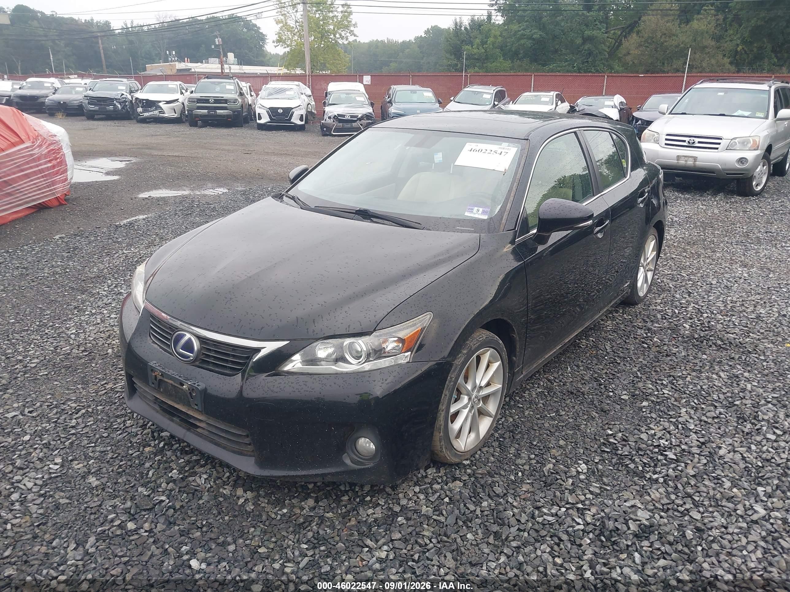 2013 Lexus Ct 200h   Черный vin: JTHKD5BH6D2167744