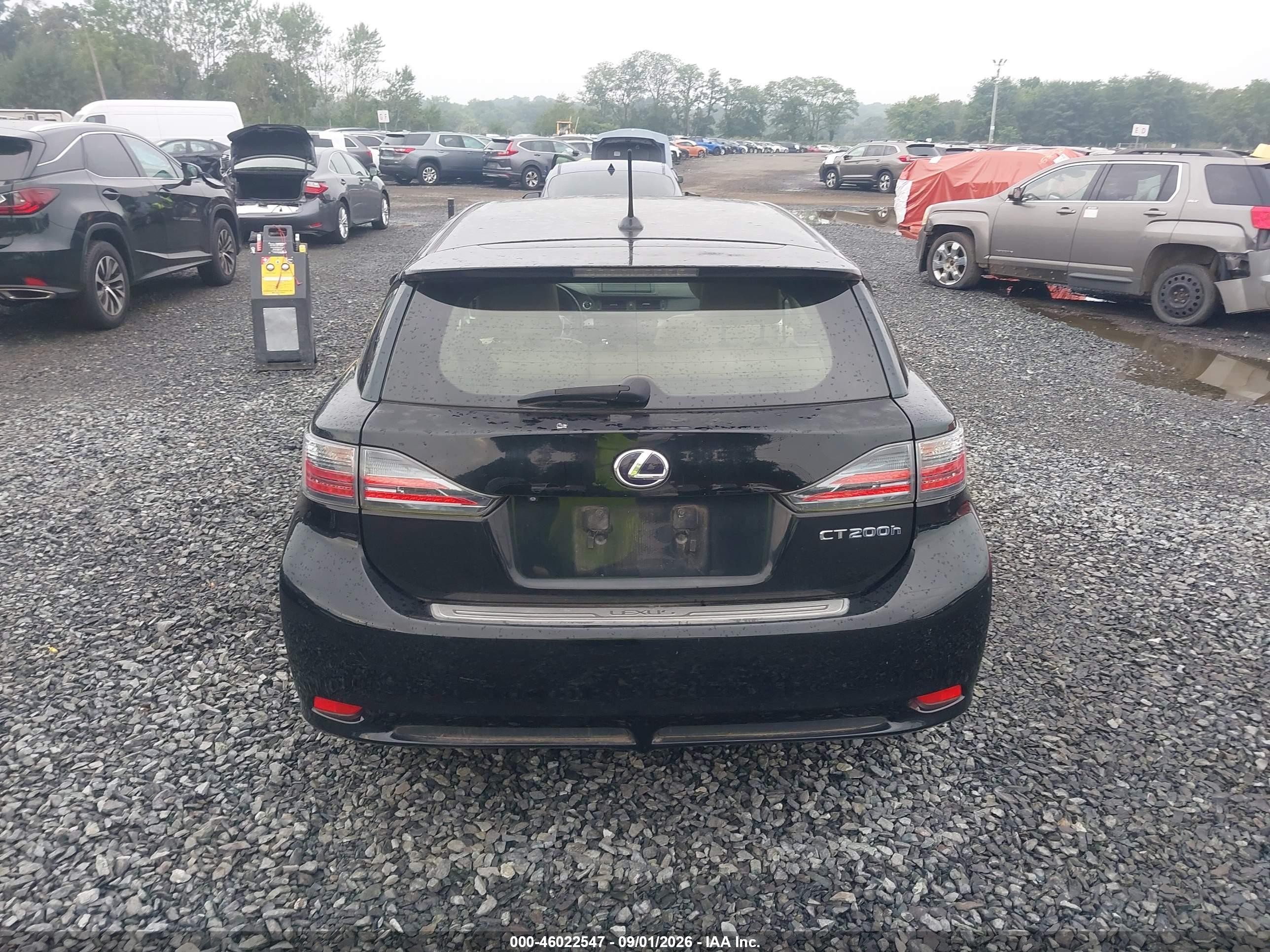 2013 Lexus Ct 200h   Черный vin: JTHKD5BH6D2167744