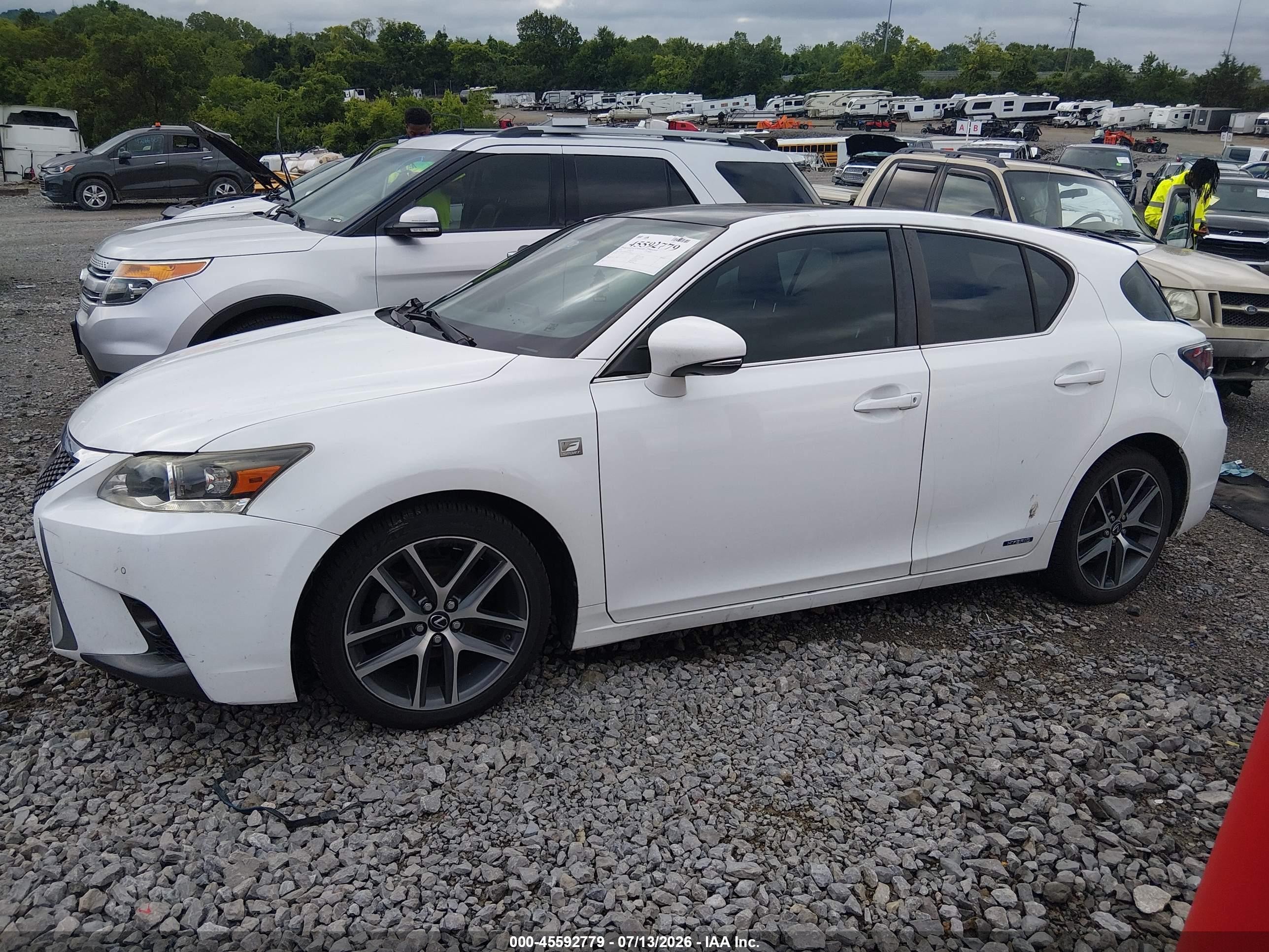 2014 Lexus Ct 200h   Silver vin: JTHKD5BH6E2174050