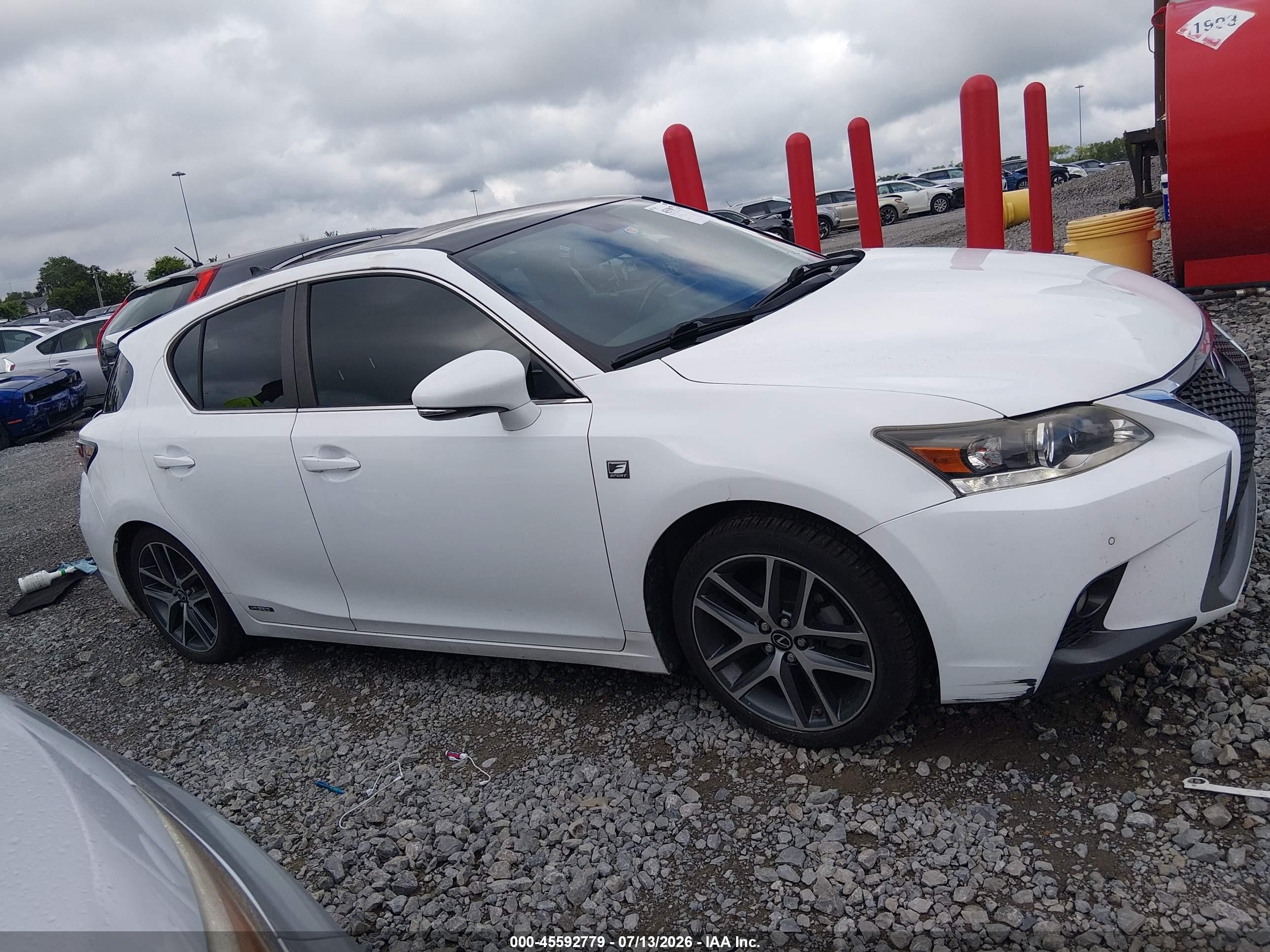 2014 Lexus Ct 200h   Silver vin: JTHKD5BH6E2174050