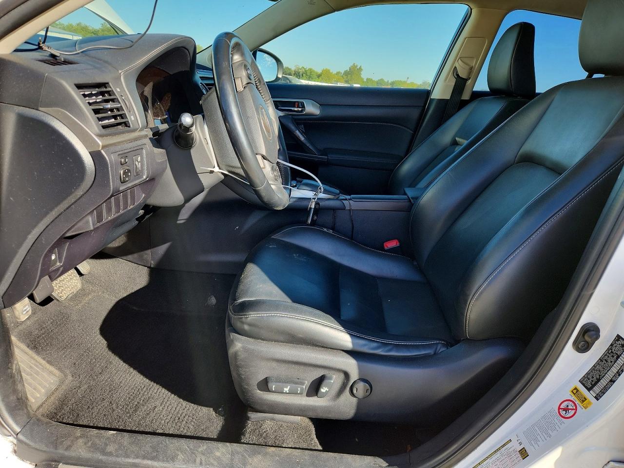 2014 Lexus Ct 200 White vin: JTHKD5BH6E2208777