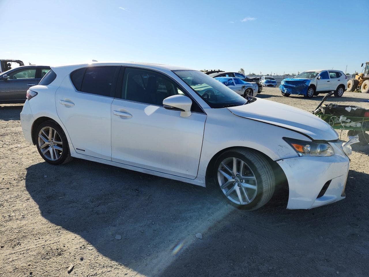 2014 Lexus Ct 200 White vin: JTHKD5BH6E2208777