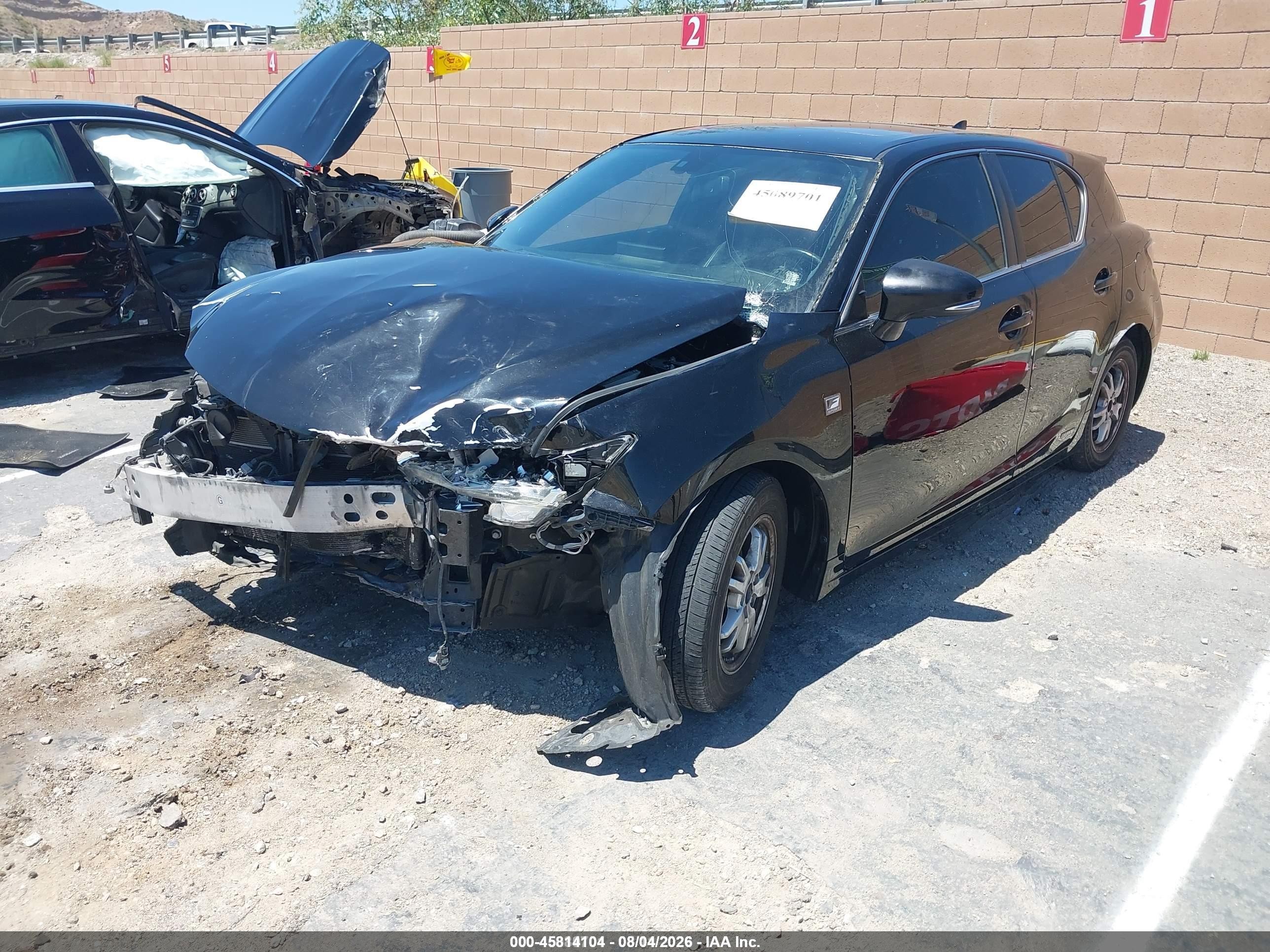 2015 Lexus Ct 200h   vin: JTHKD5BH6F2228190
