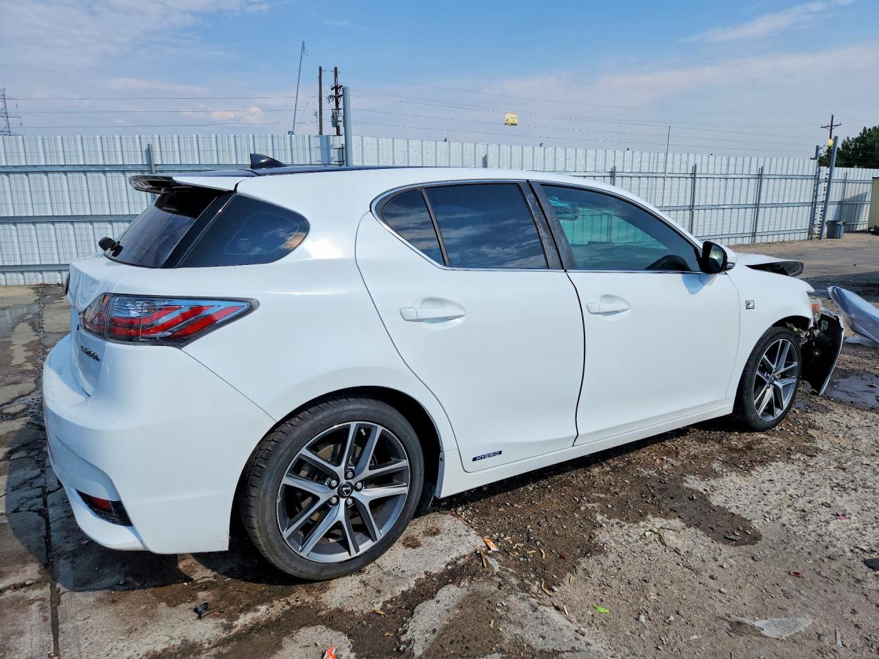 2015 Lexus Ct 200 White vin: JTHKD5BH6F2233647