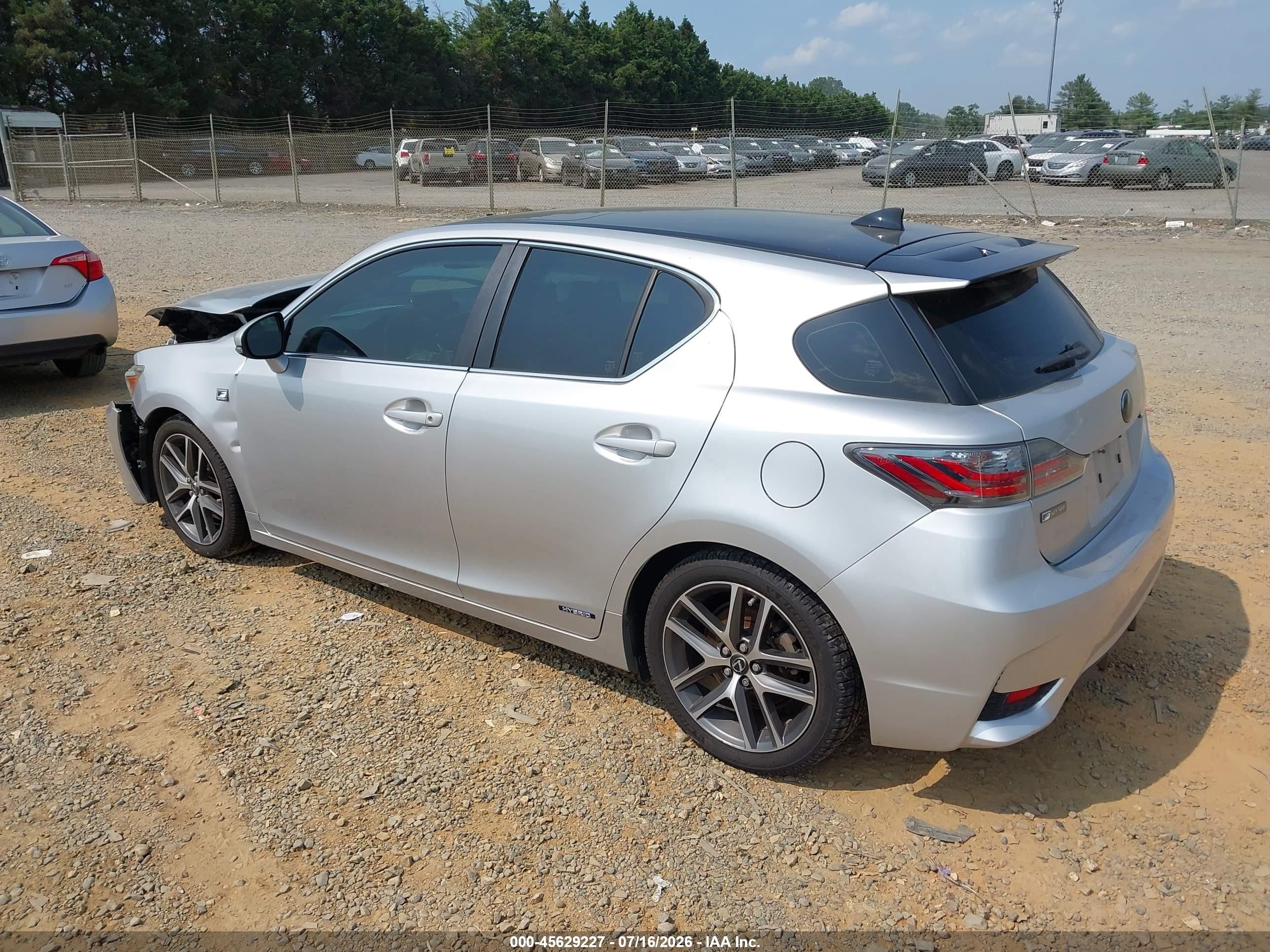 2015 Lexus Ct 200h   Silver vin: JTHKD5BH6F2249234