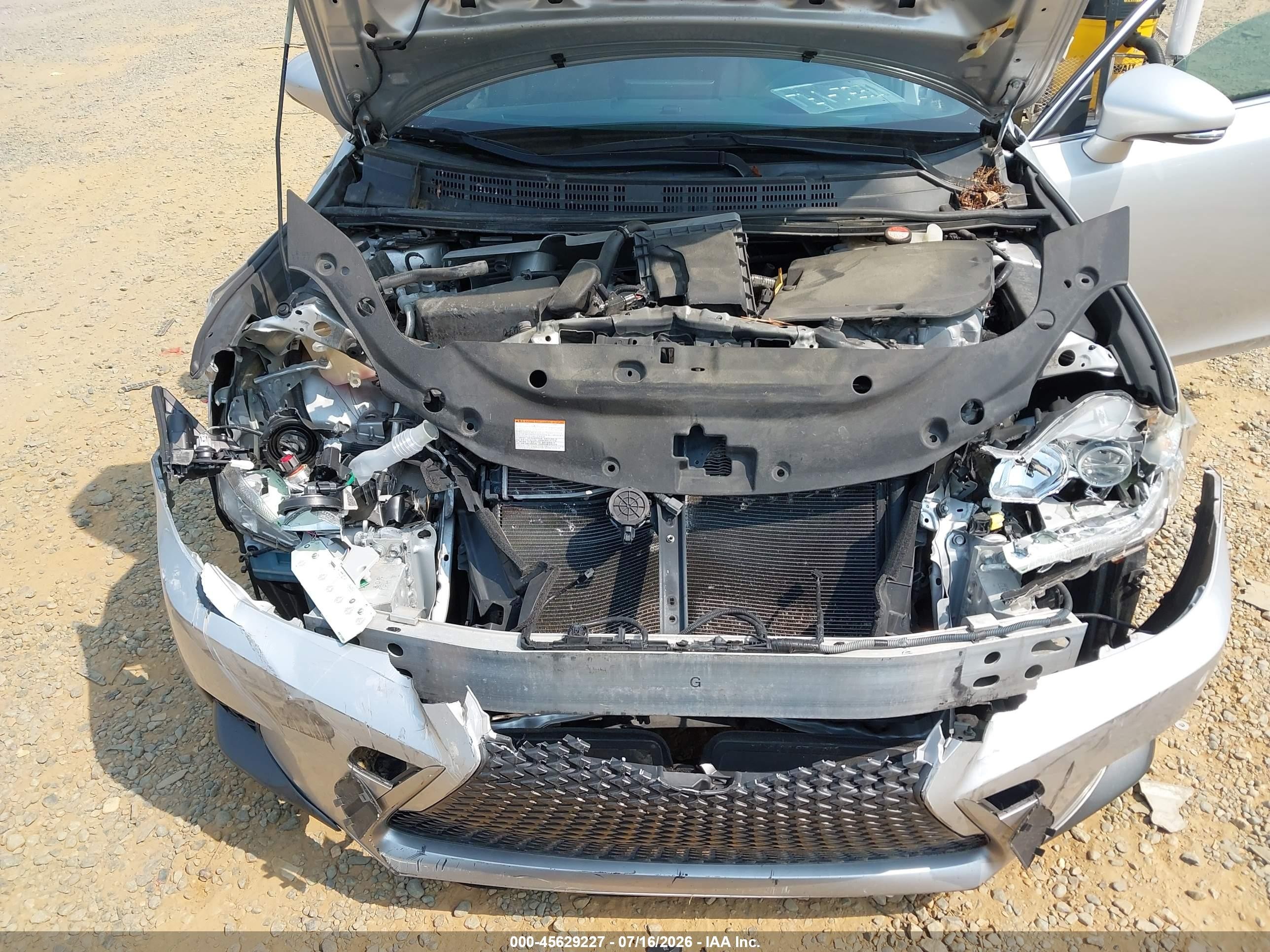 2015 Lexus Ct 200h   Silver vin: JTHKD5BH6F2249234
