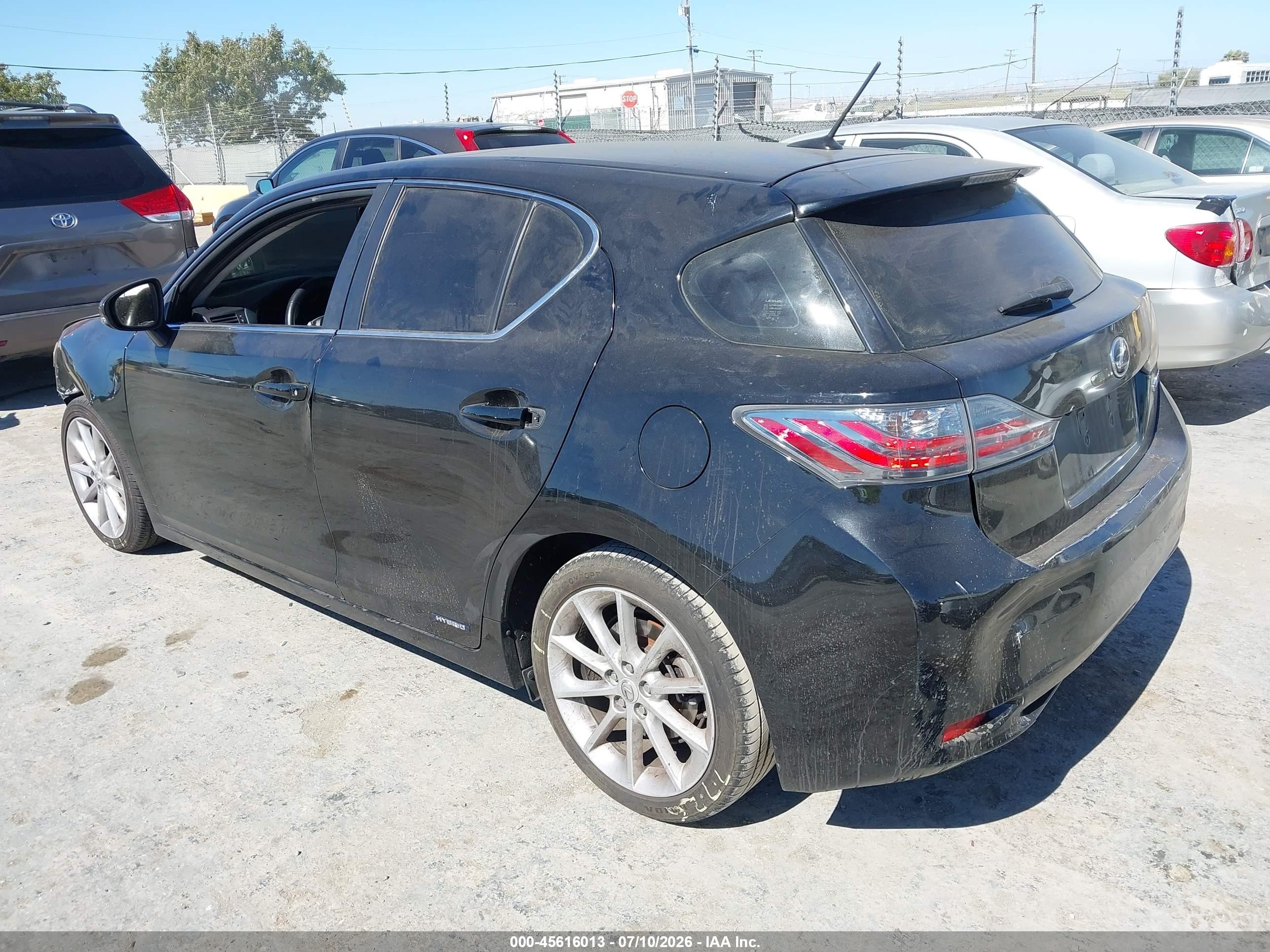 2012 Lexus Ct 200h Premium Black vin: JTHKD5BH7C2058403