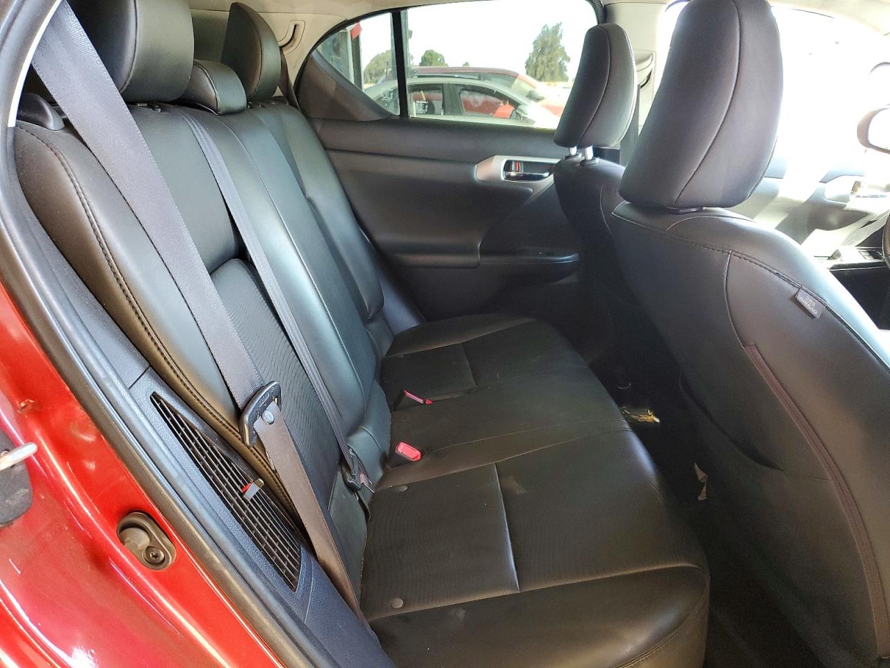 2012 Lexus Ct 200 Burgundy vin: JTHKD5BH7C2067490