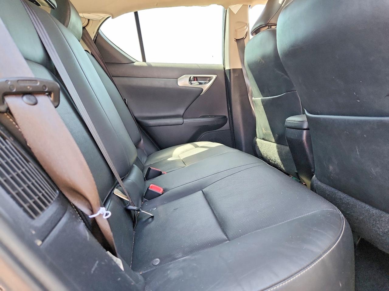 2012 Lexus Ct 200 Silver vin: JTHKD5BH7C2106322