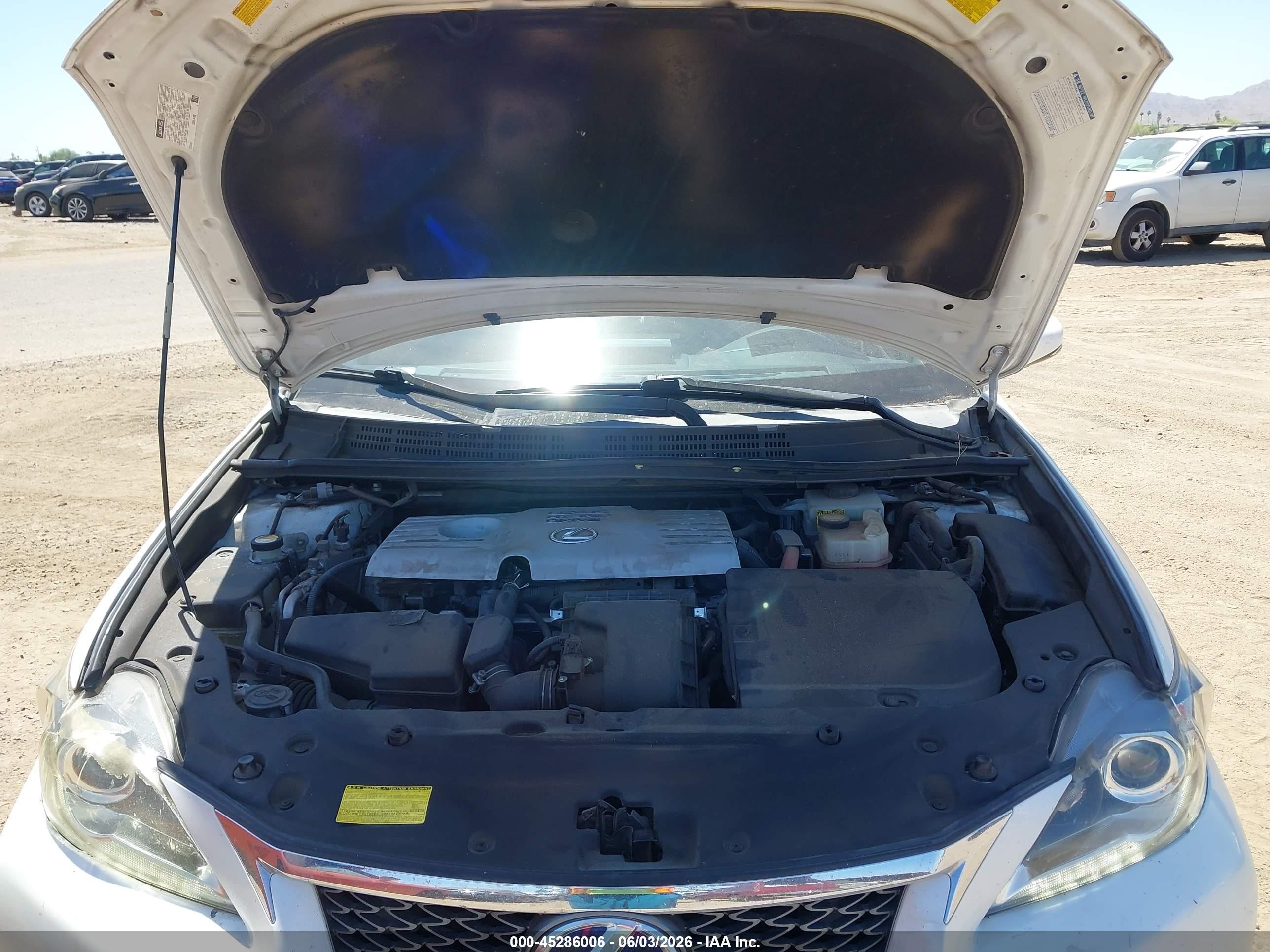 2012 Lexus Ct 200h Premium White vin: JTHKD5BH7C2111374