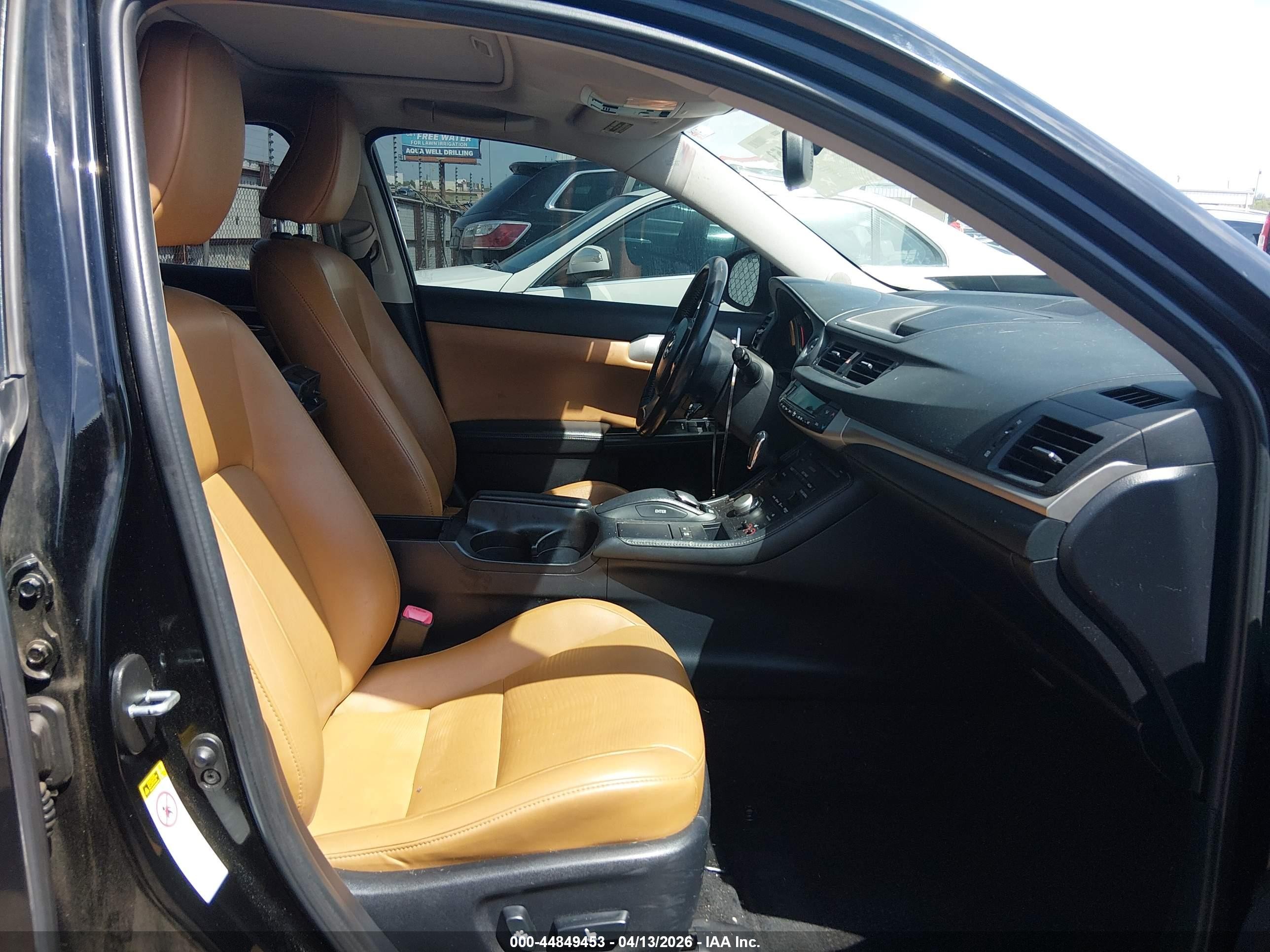 2013 Lexus Ct 200h   Черный vin: JTHKD5BH7D2131478