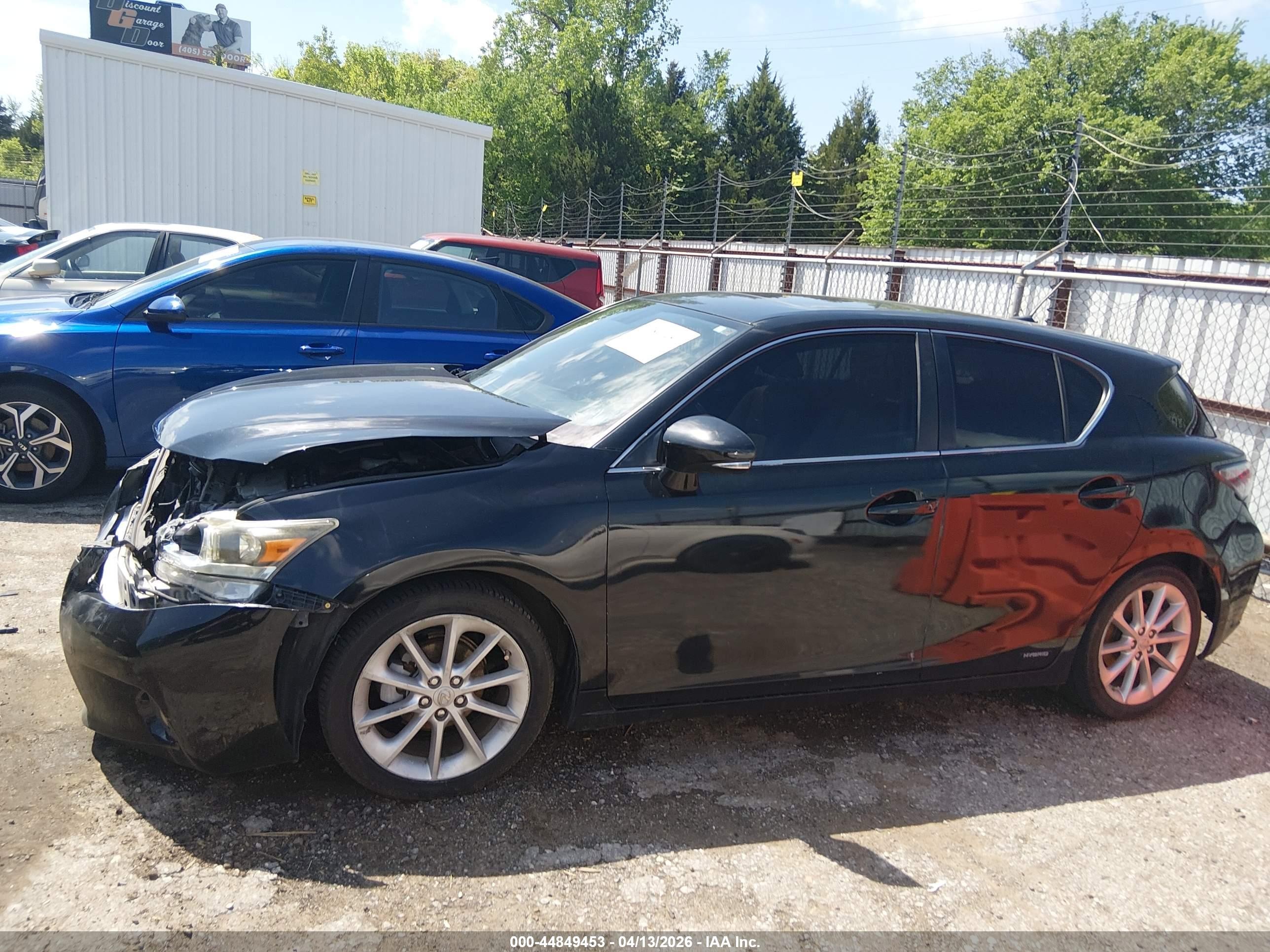 2013 Lexus Ct 200h   Черный vin: JTHKD5BH7D2131478